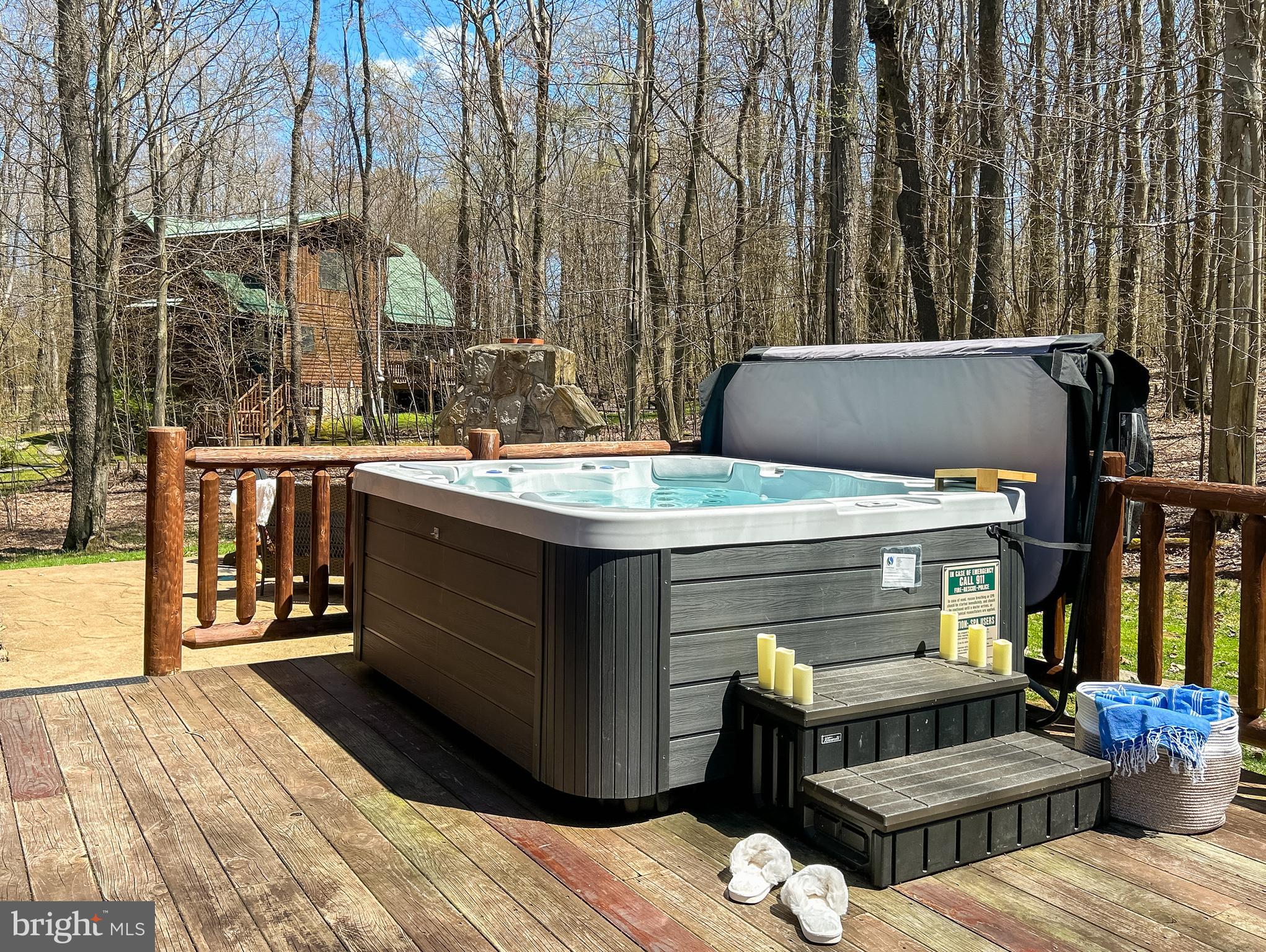 GALLATIN WOODS - Residential
