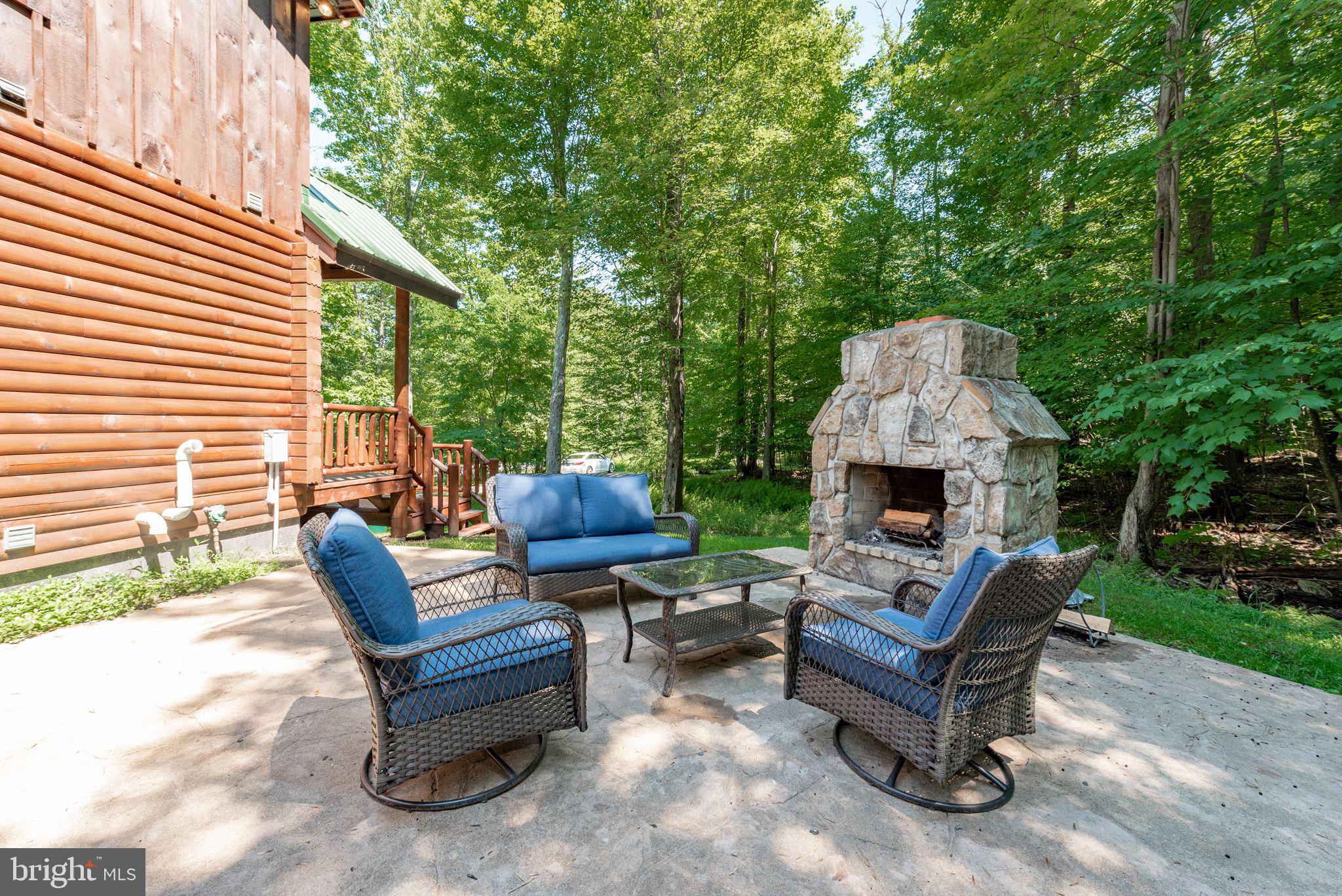 GALLATIN WOODS - Residential