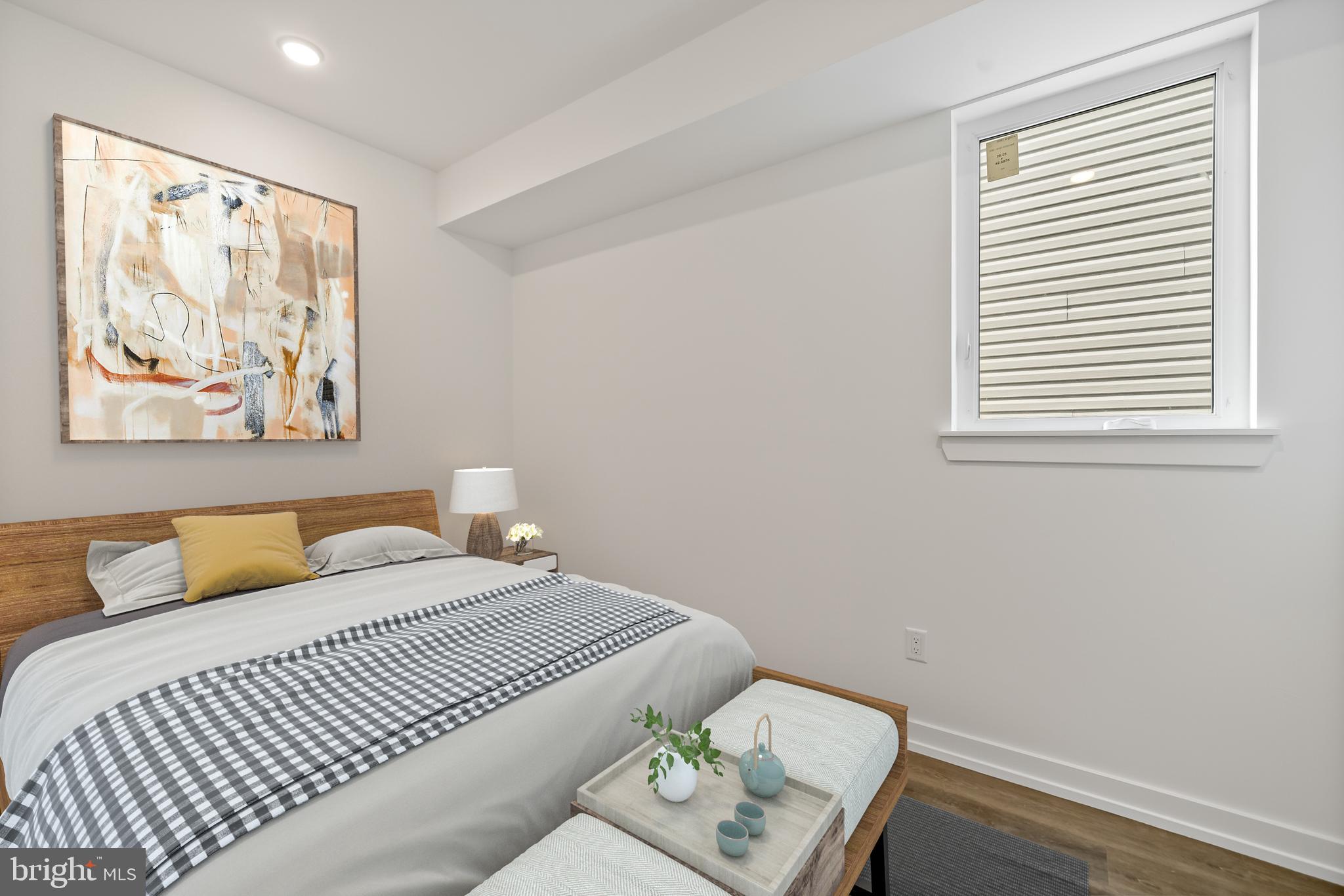 HUNTING PARK - Residential Lease