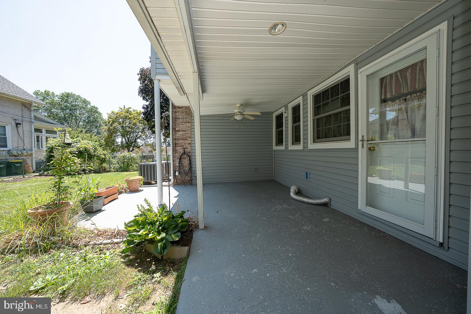 WILLOW GROVE - Residential