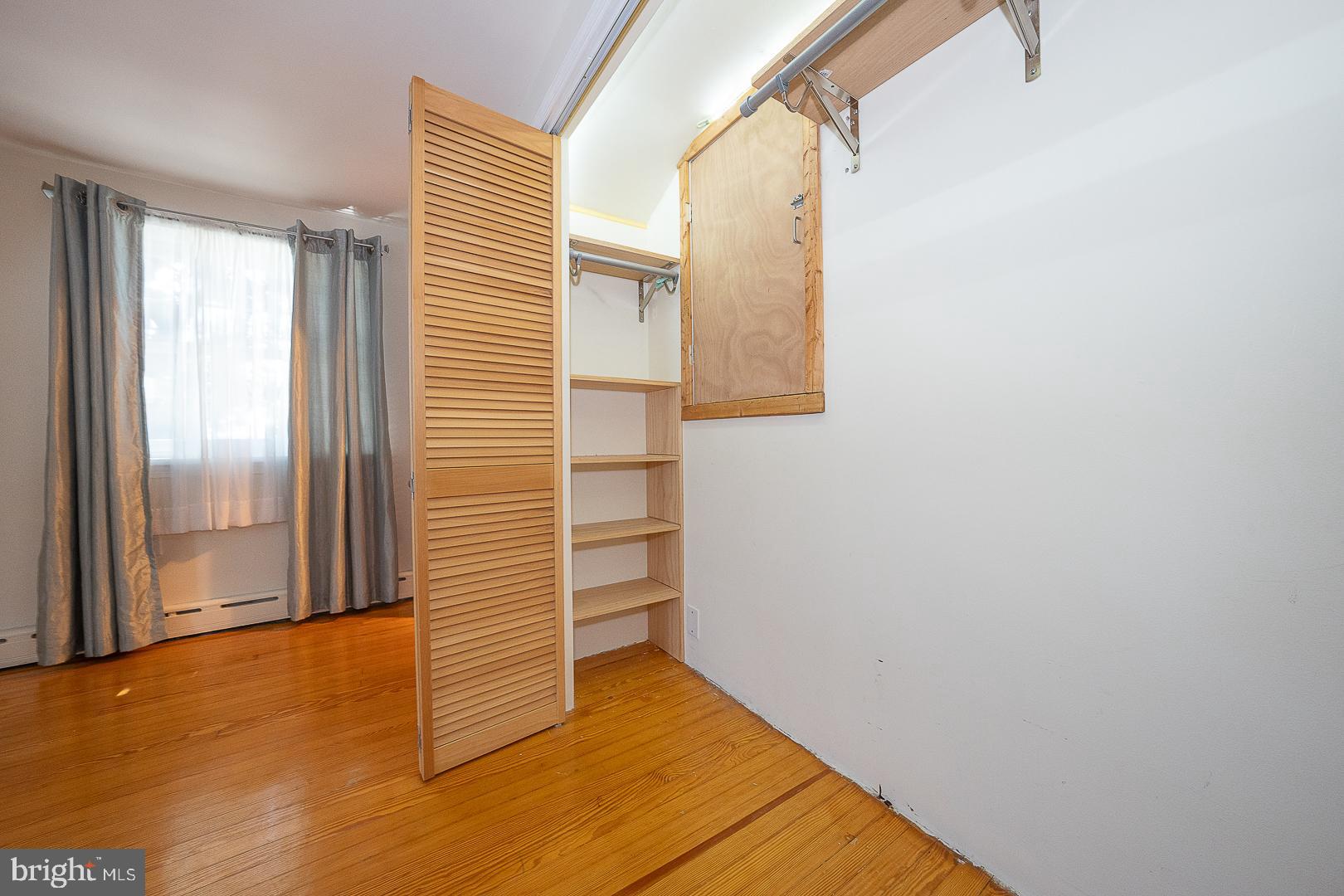 WILLOW GROVE - Residential