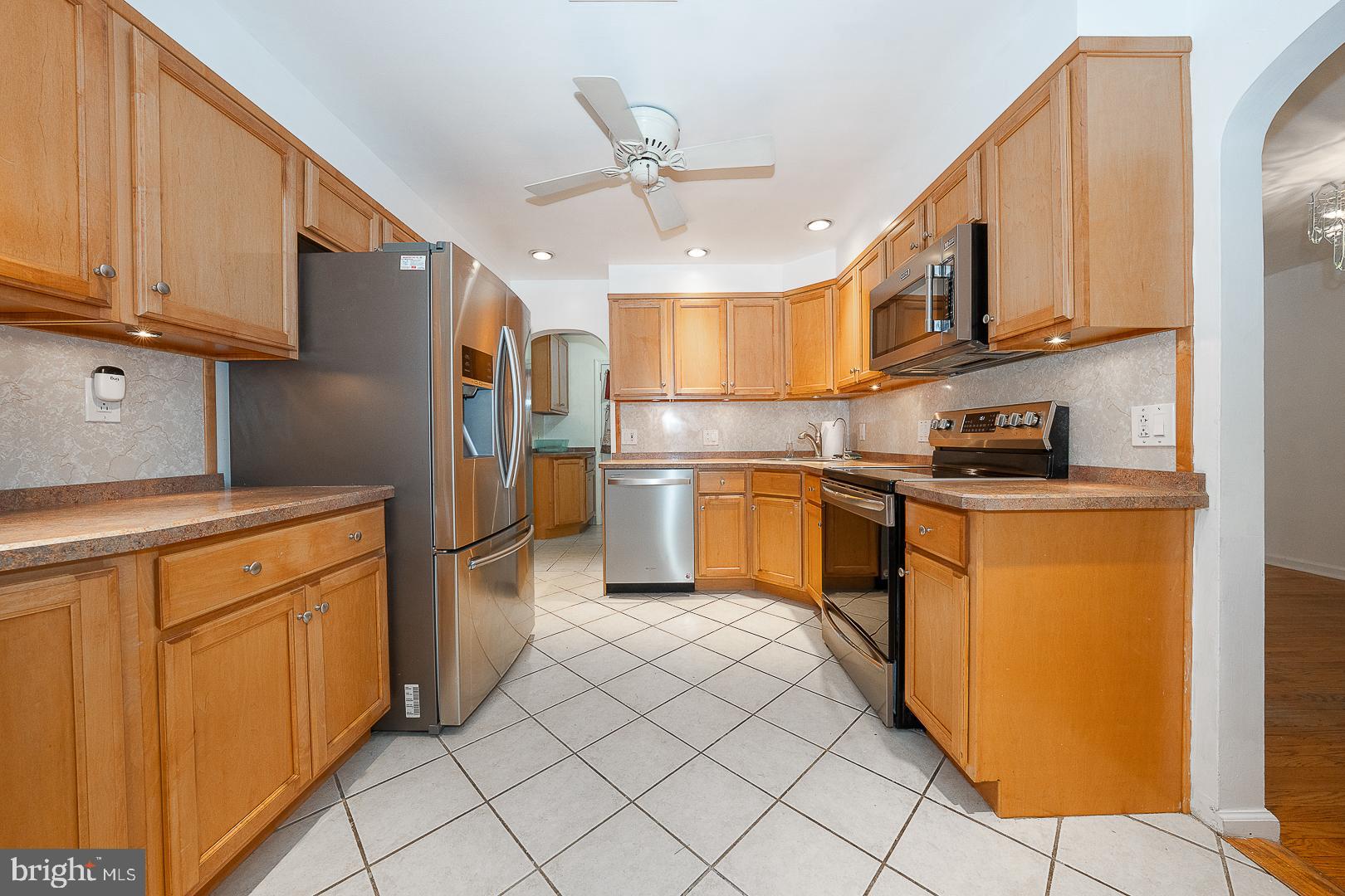 WILLOW GROVE - Residential