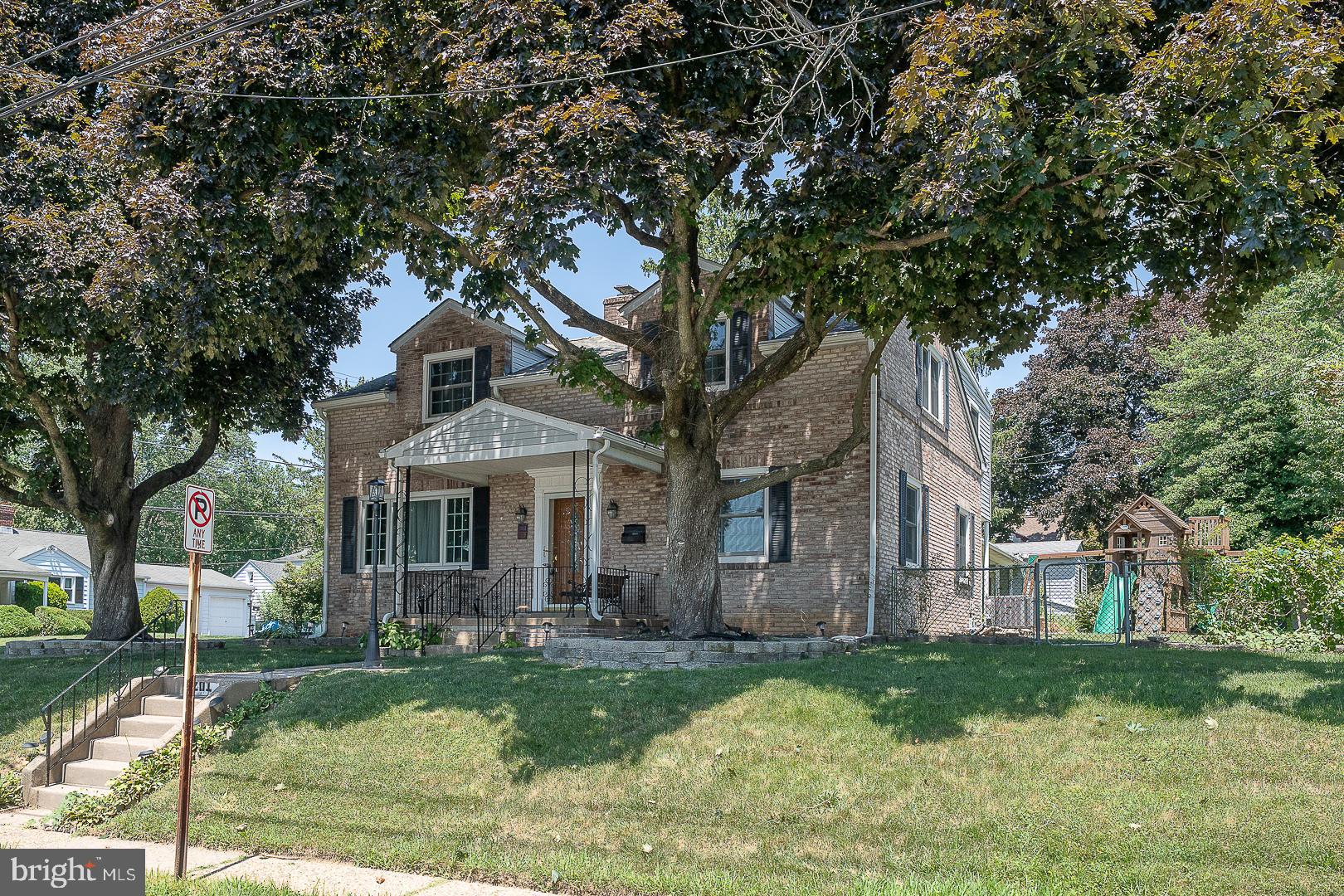 WILLOW GROVE - Residential