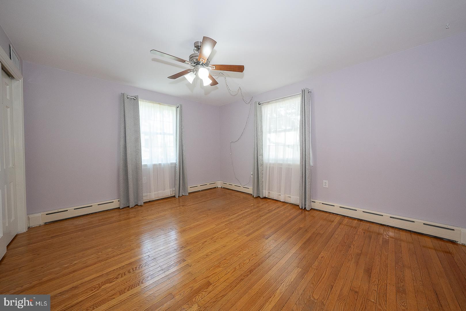 WILLOW GROVE - Residential