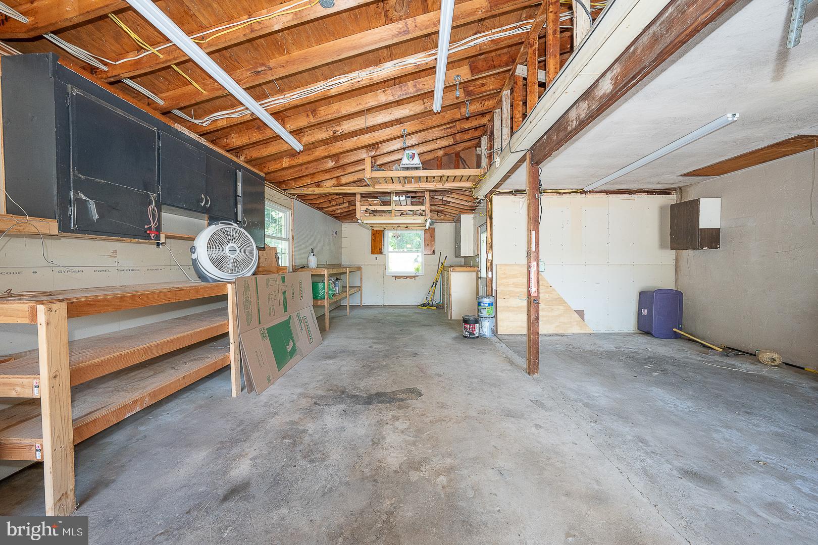 WILLOW GROVE - Residential