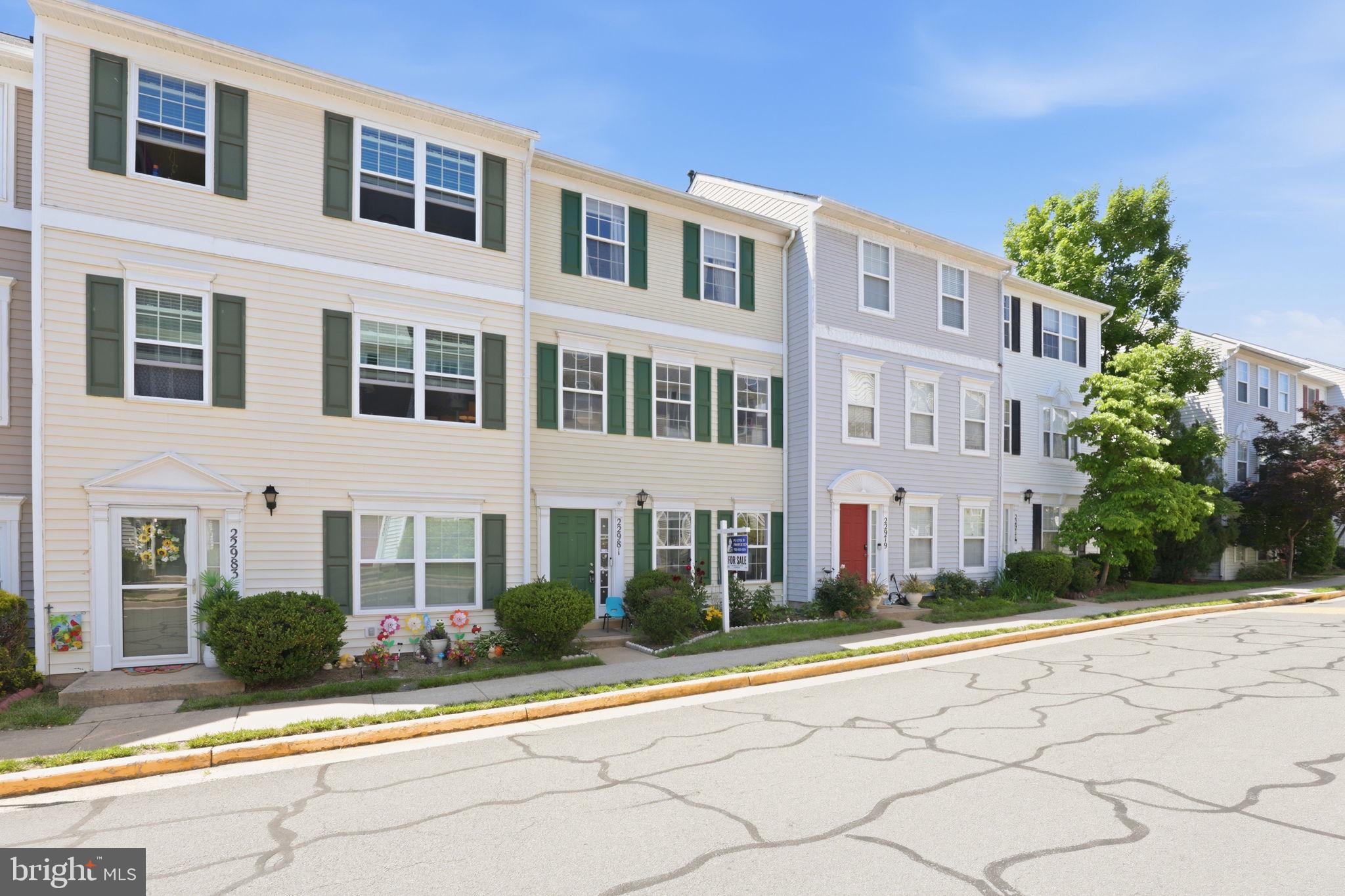 GROVEWOOD - Residential