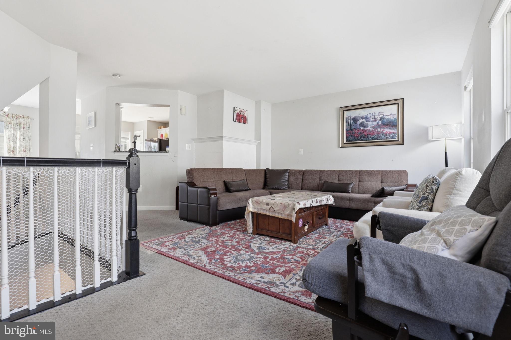 GROVEWOOD - Residential