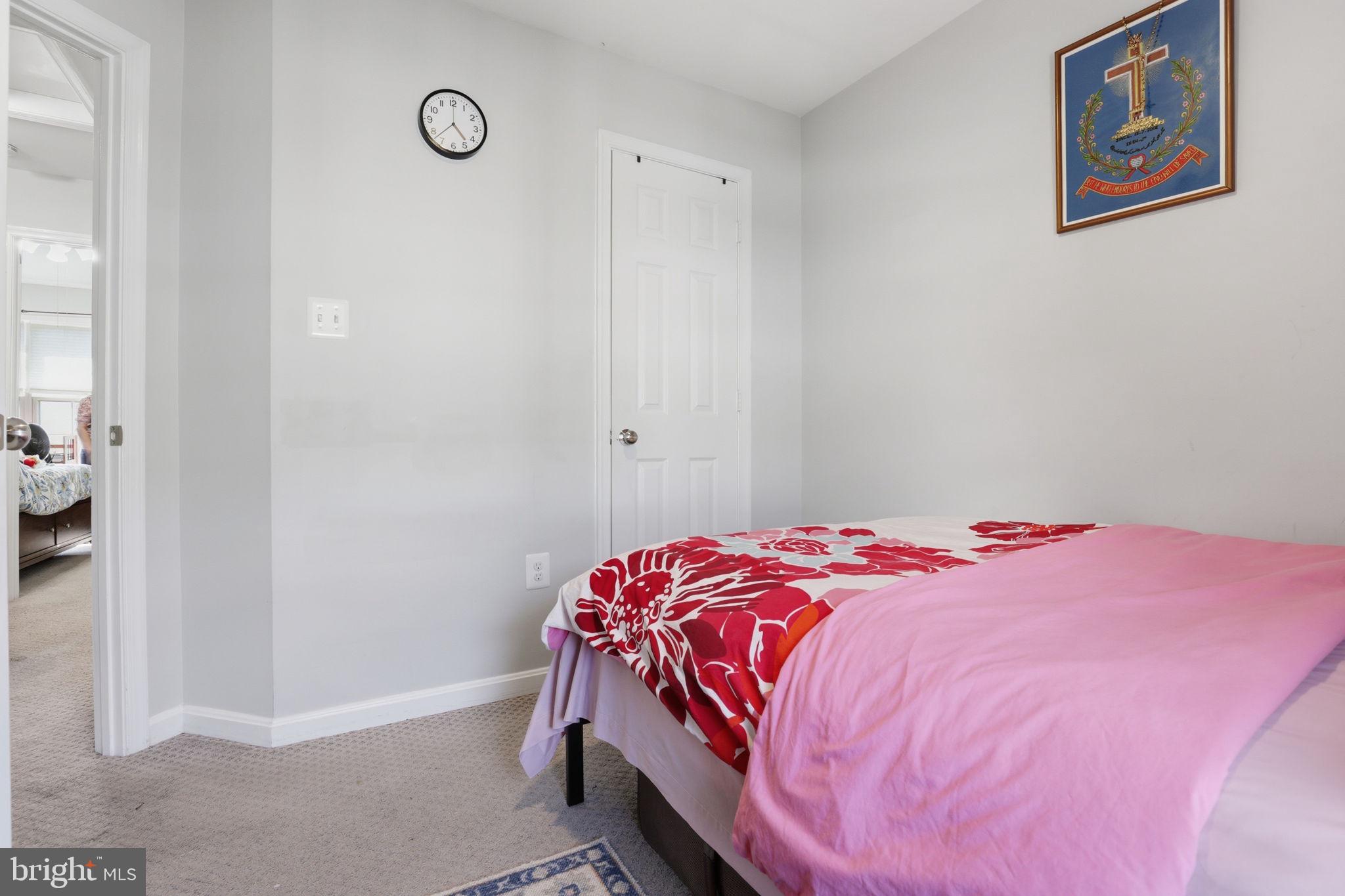 GROVEWOOD - Residential