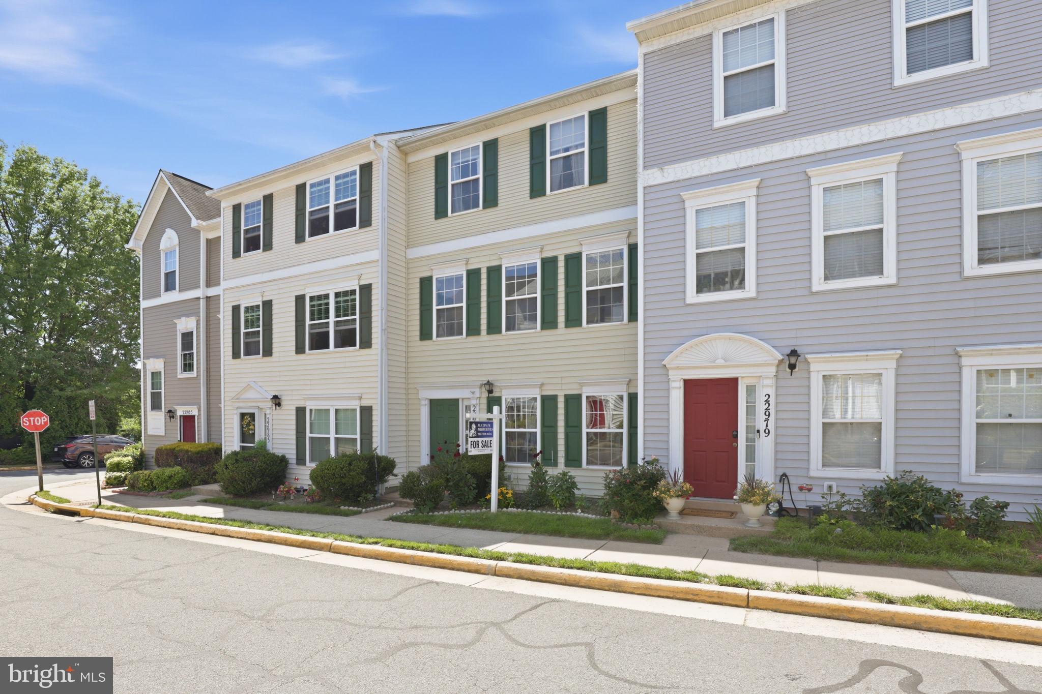GROVEWOOD - Residential