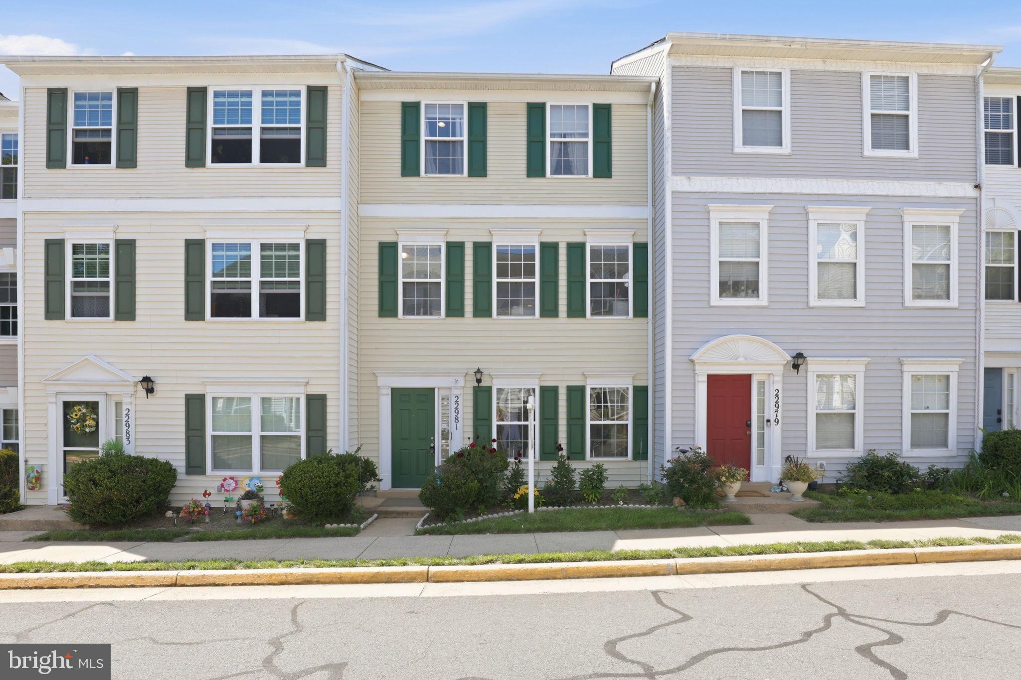 GROVEWOOD - Residential