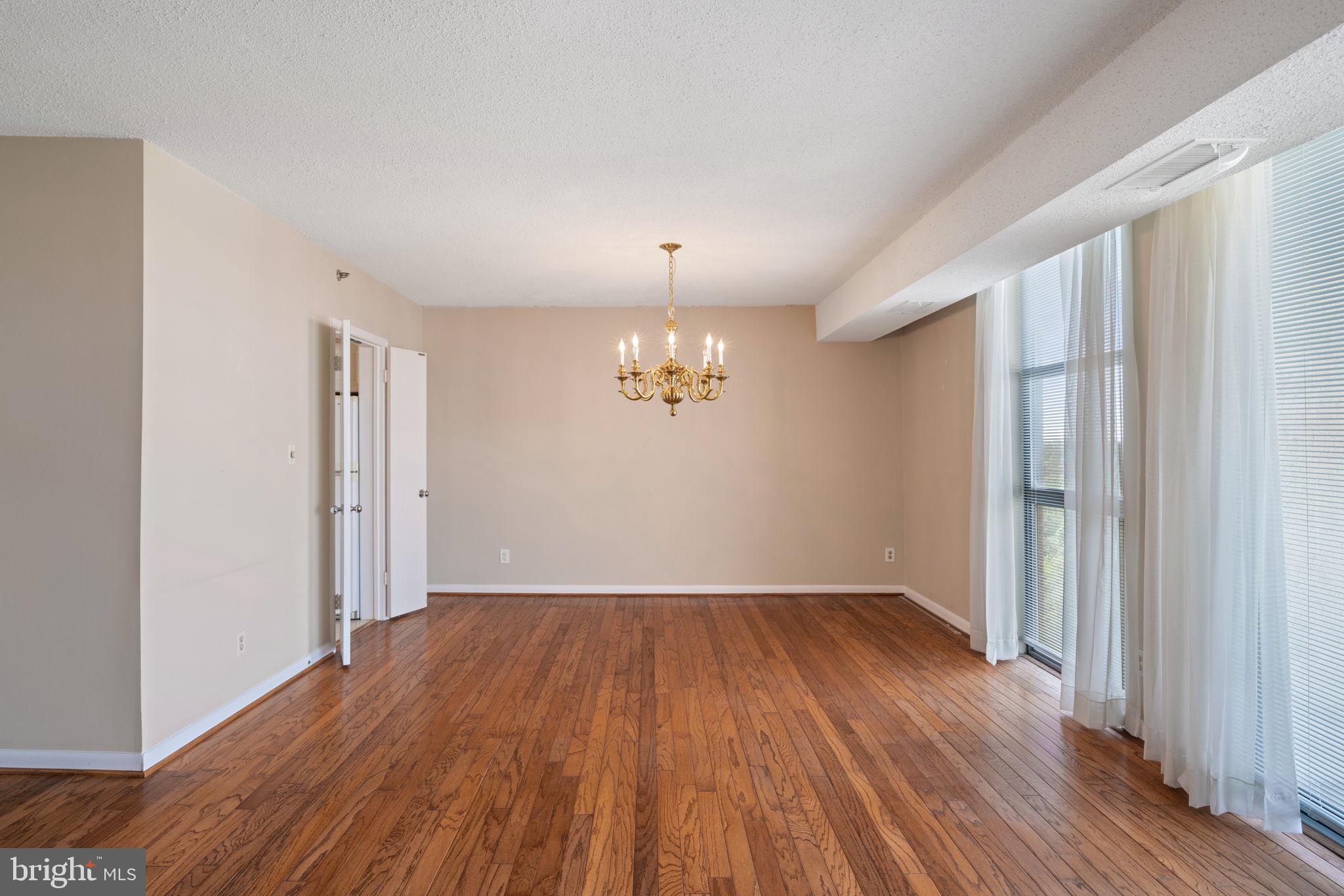 THE BARKLEY - Residential