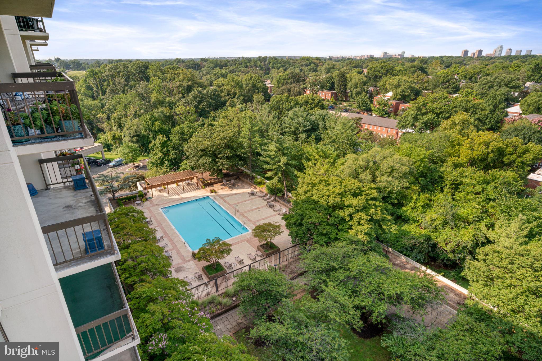 THE BARKLEY - Residential