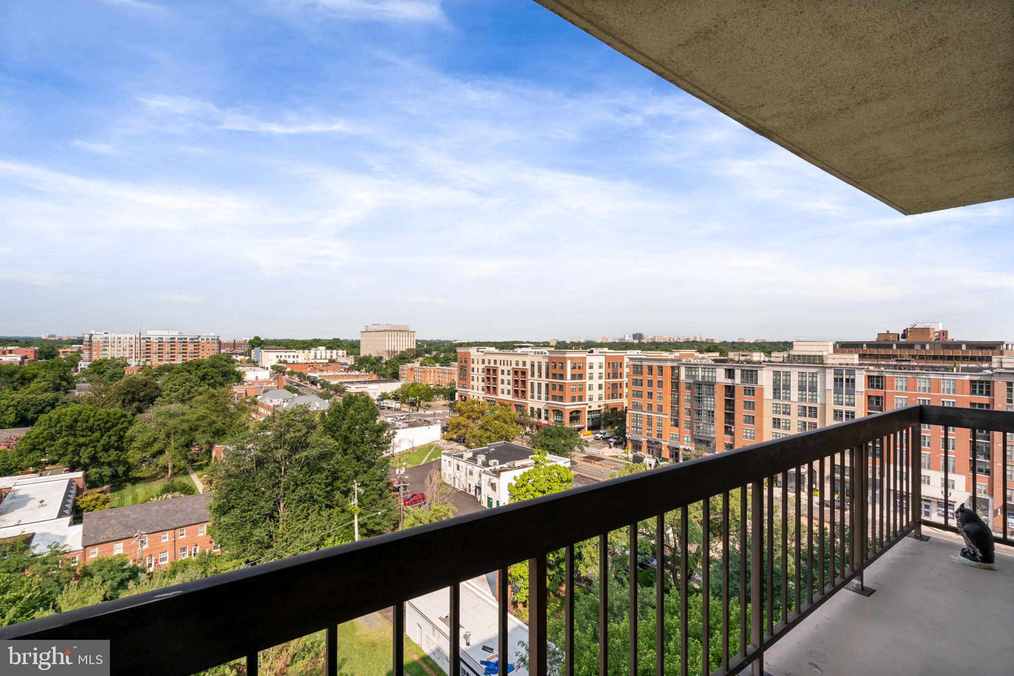 THE BARKLEY - Residential