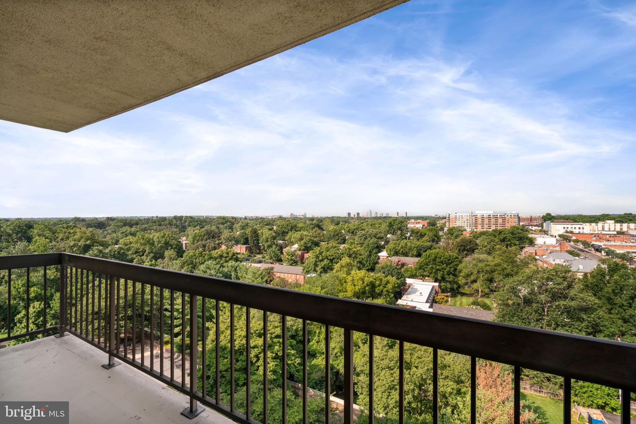 THE BARKLEY - Residential