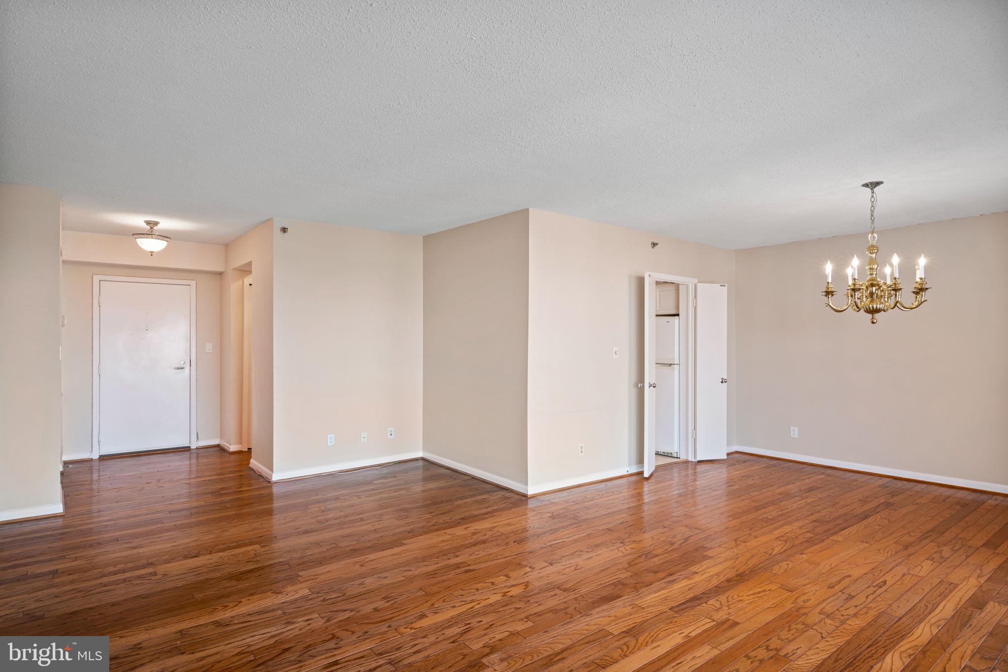 THE BARKLEY - Residential