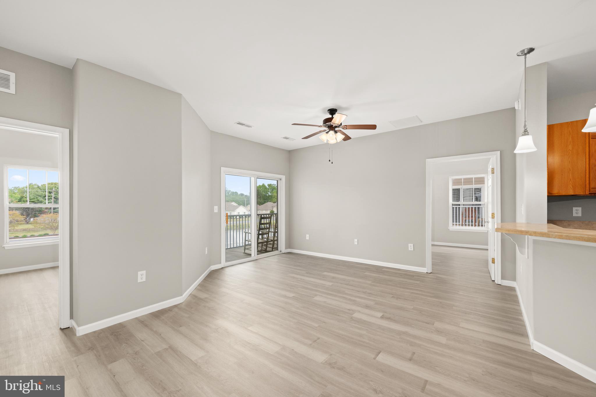 HEARTHSTONE MANOR - Residential