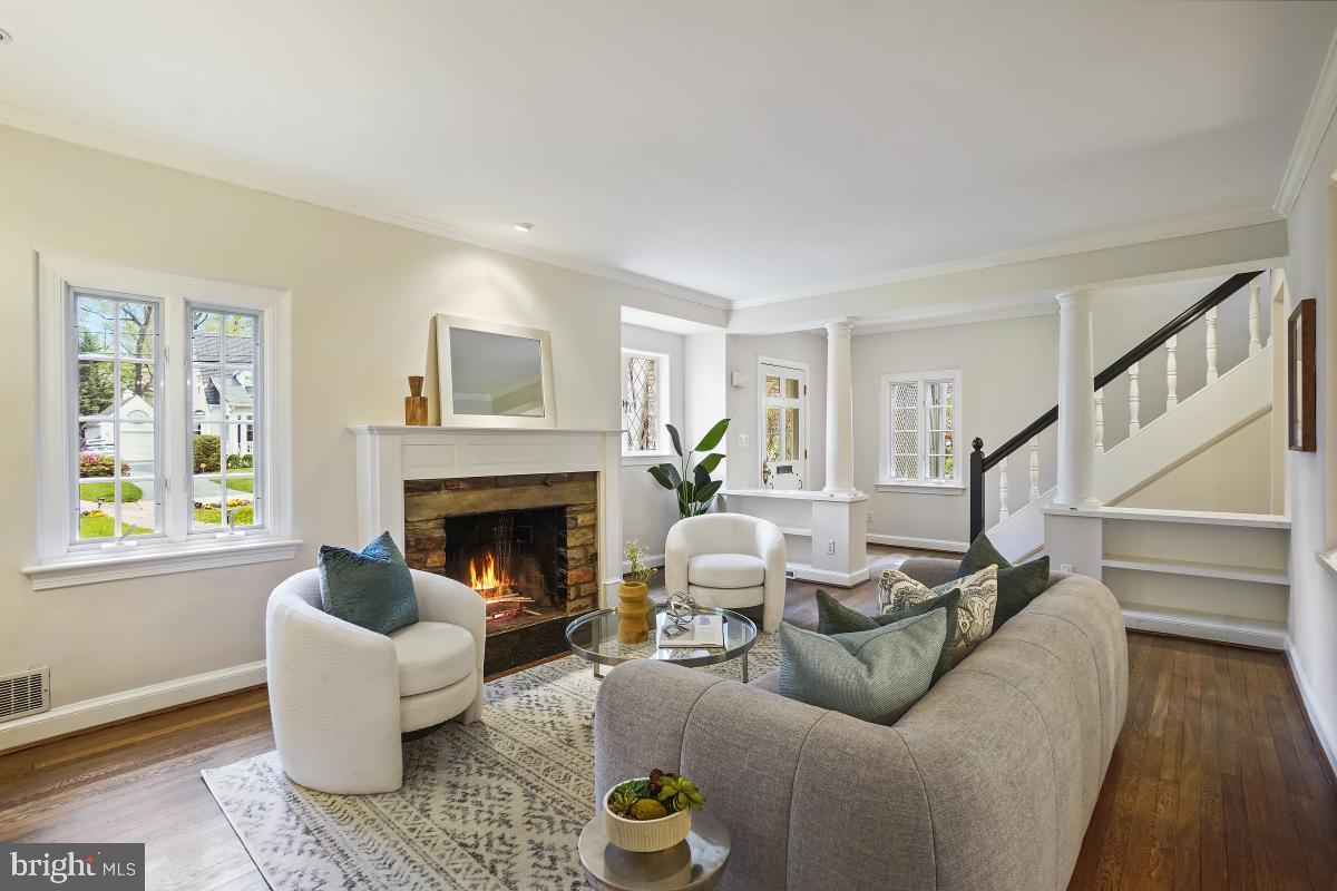 GREENWICH FOREST - Residential