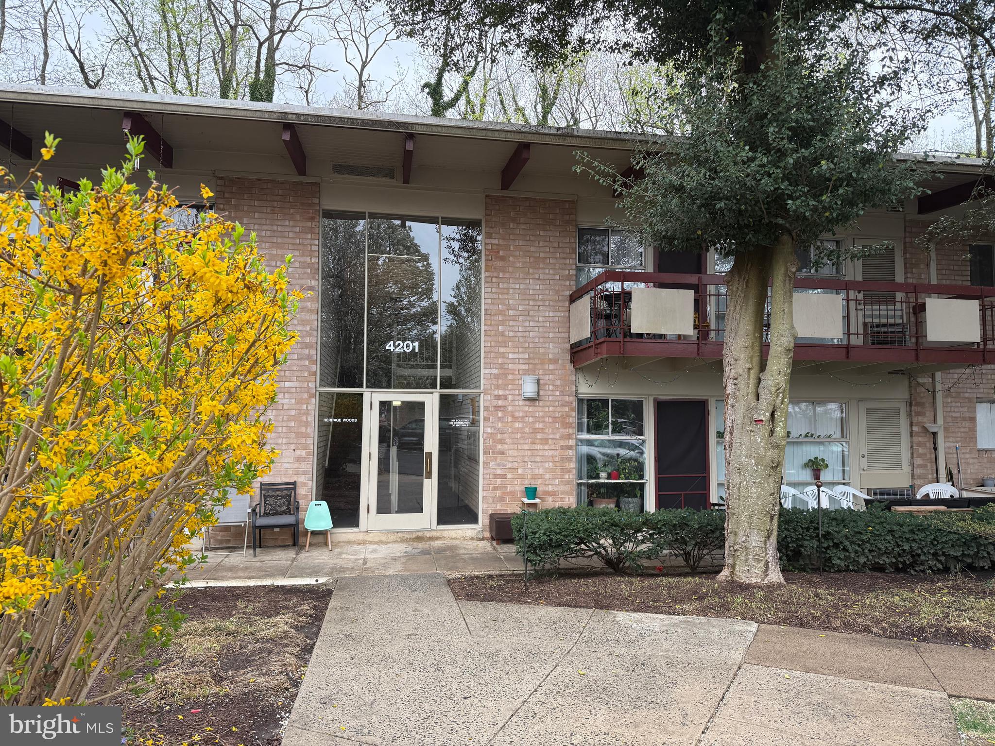 FAIRFAX HERITAGE - Residential