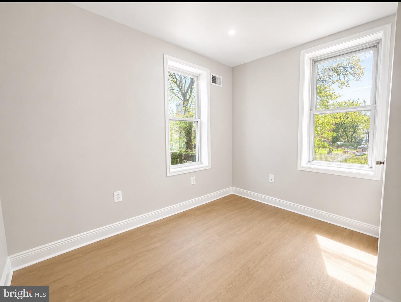 ASHBOURNE MEADOWS - Residential