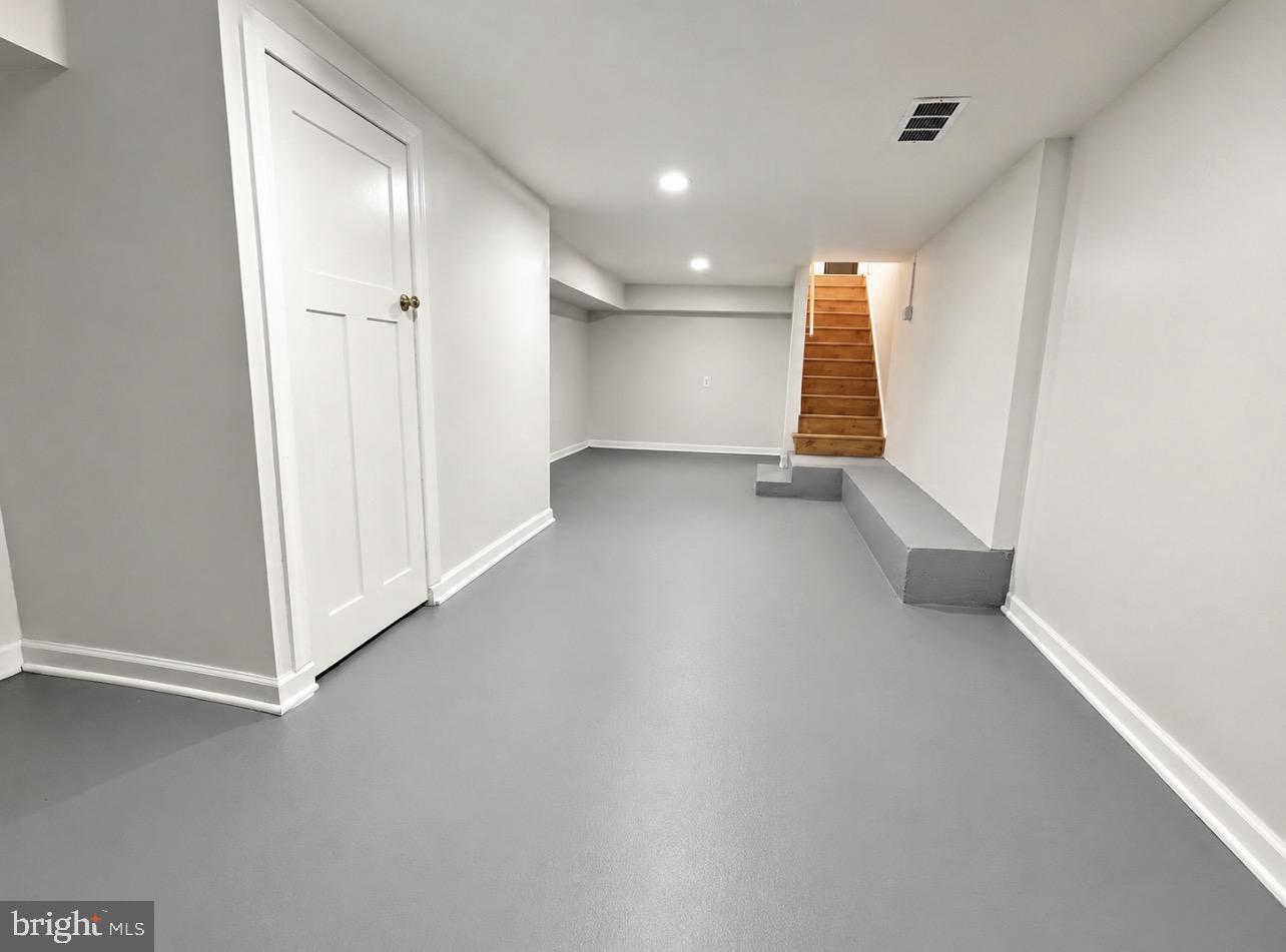 ASHBOURNE MEADOWS - Residential