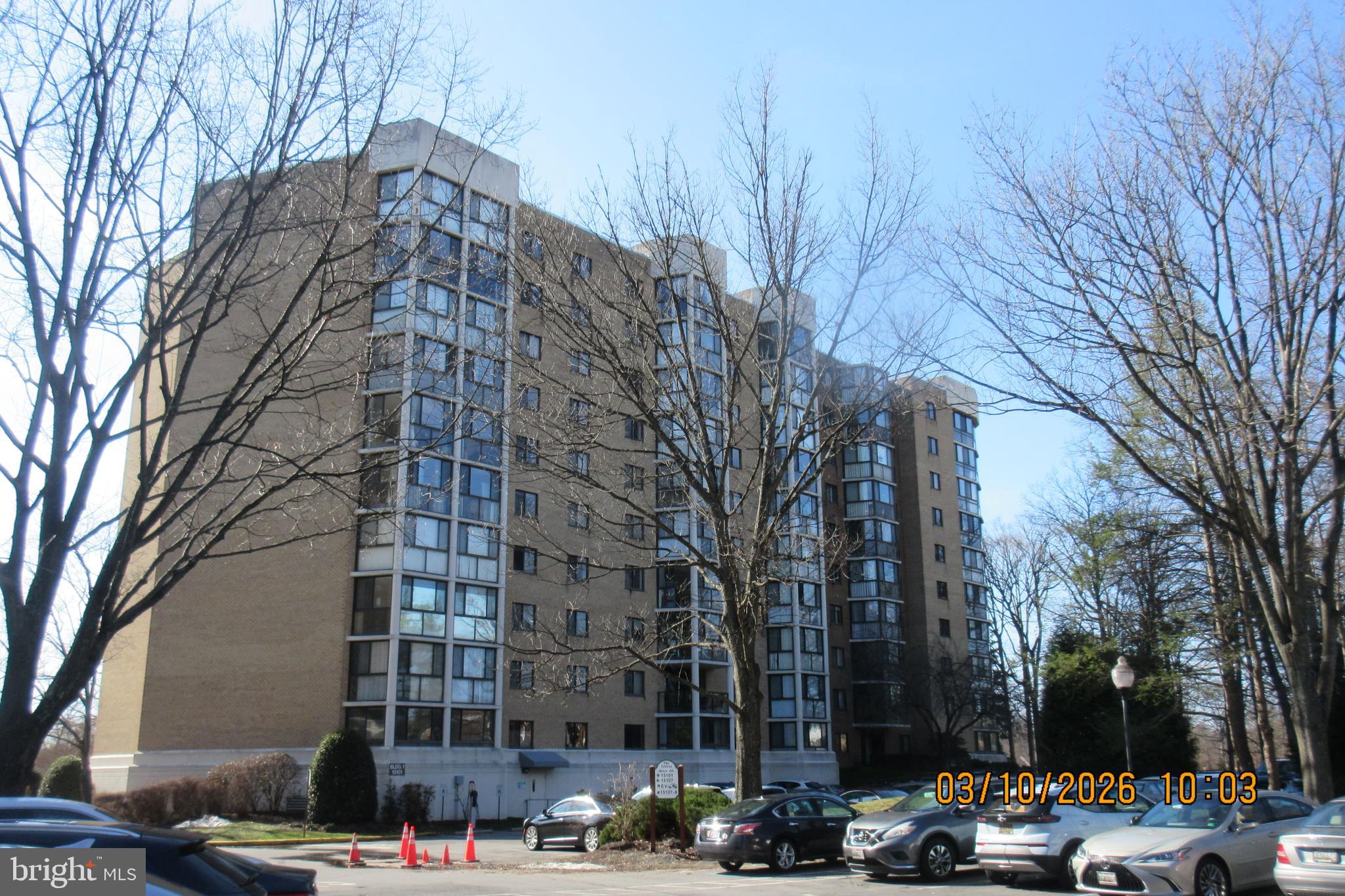 GREENS AT LEISURE WORLD - Residential