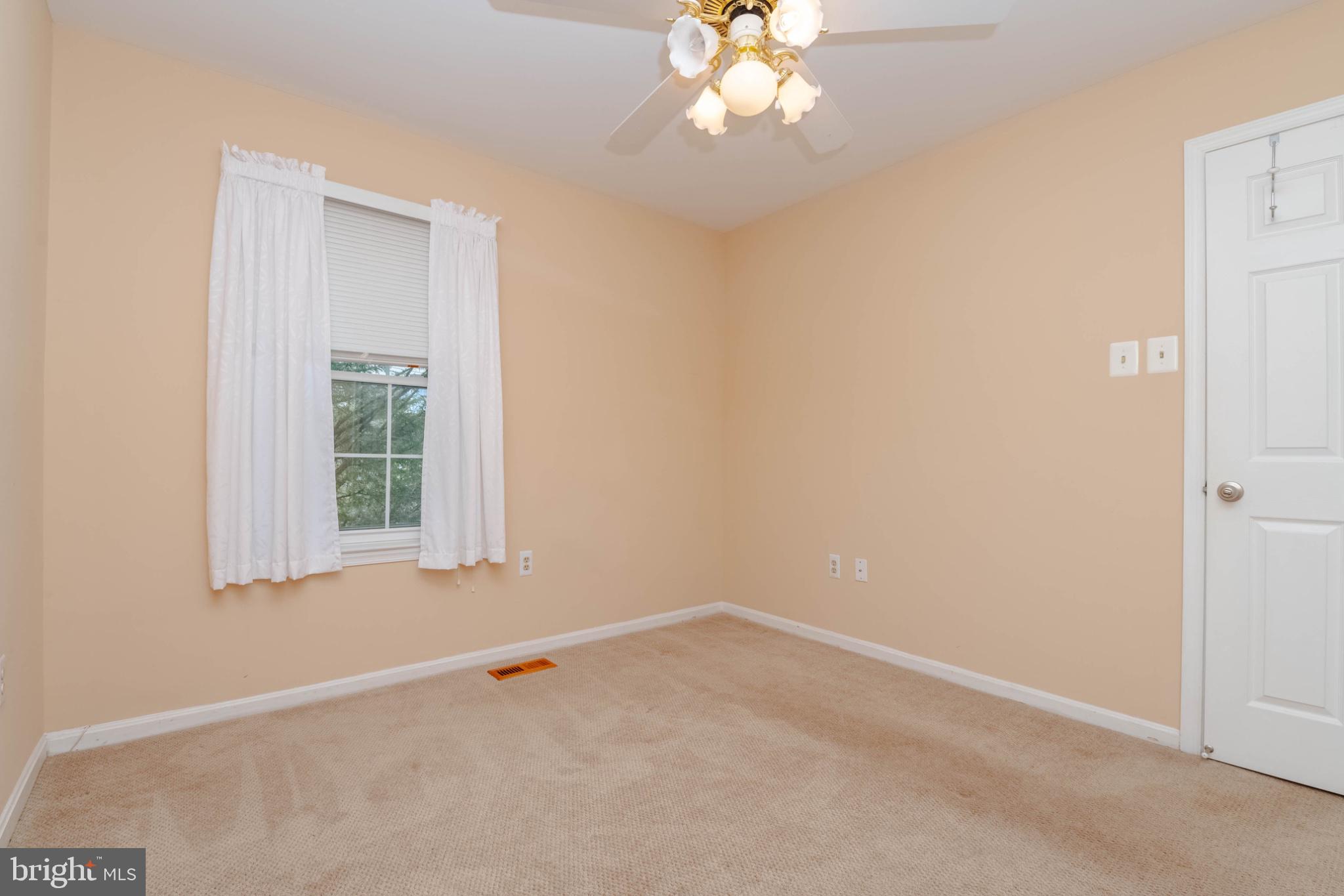RIDGELYS CHOICE - Residential