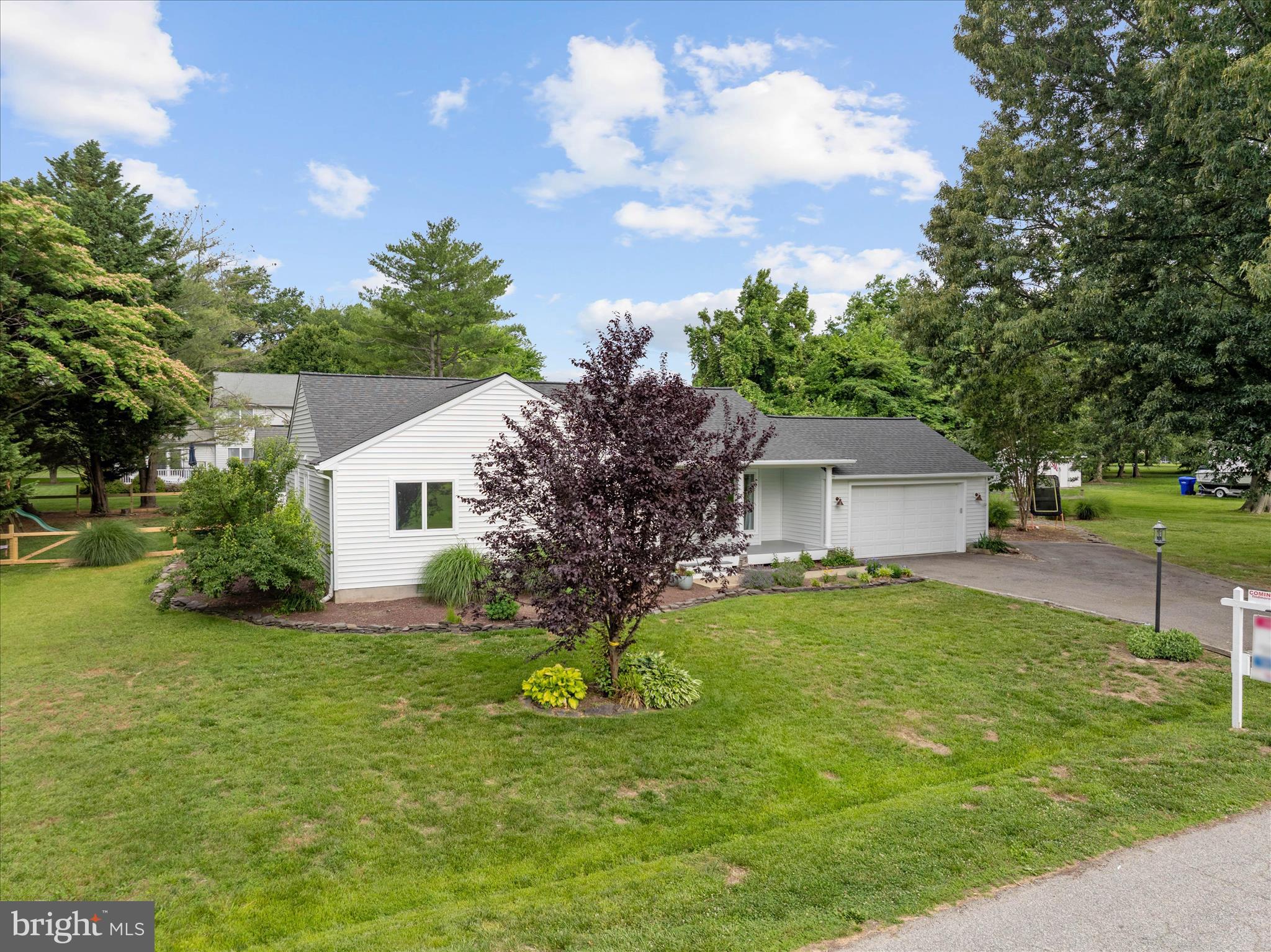 QUEEN ANNE COLONY - Residential