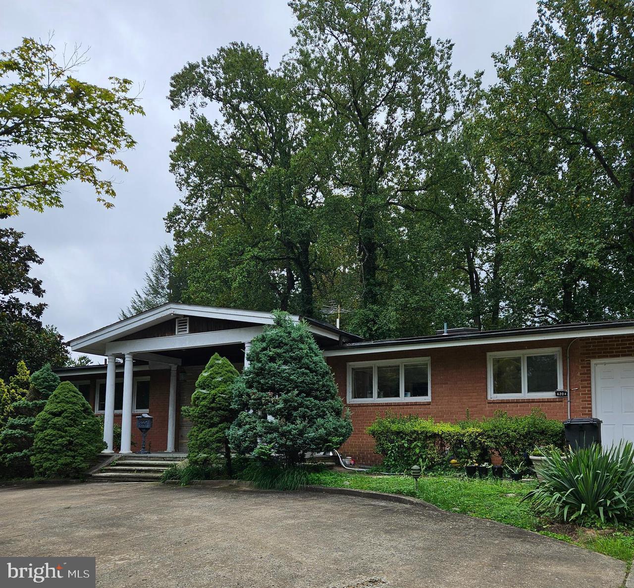 KENWOOD PARK - Residential