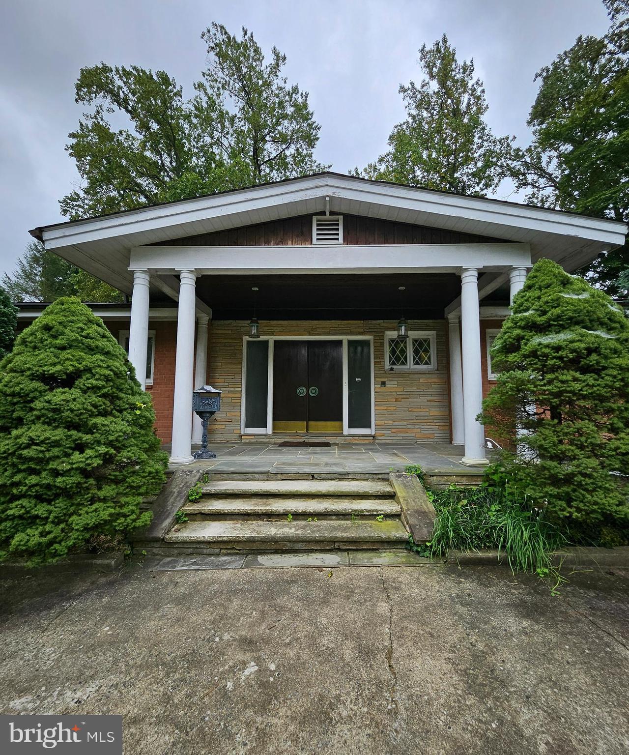 KENWOOD PARK - Residential