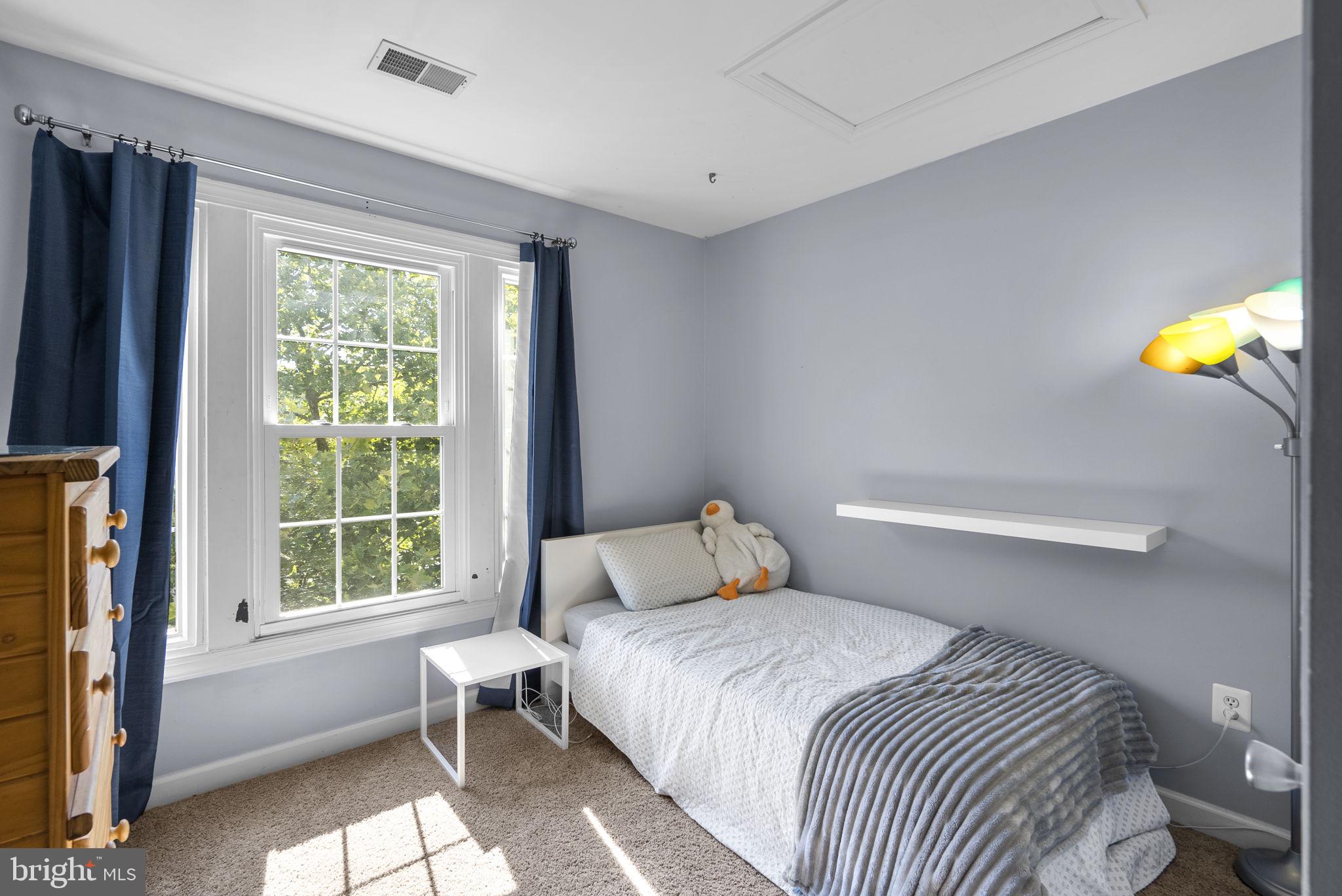 RUSSETT - Residential