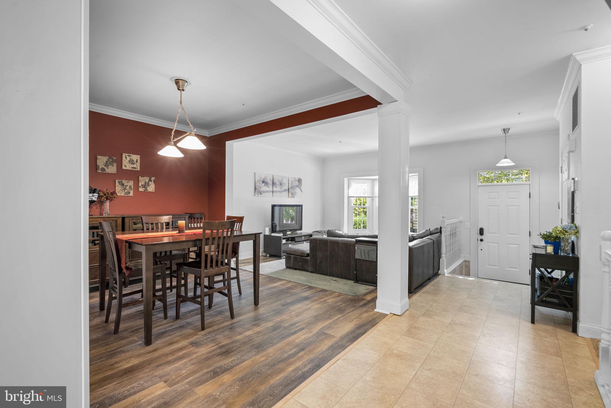 RUSSETT - Residential