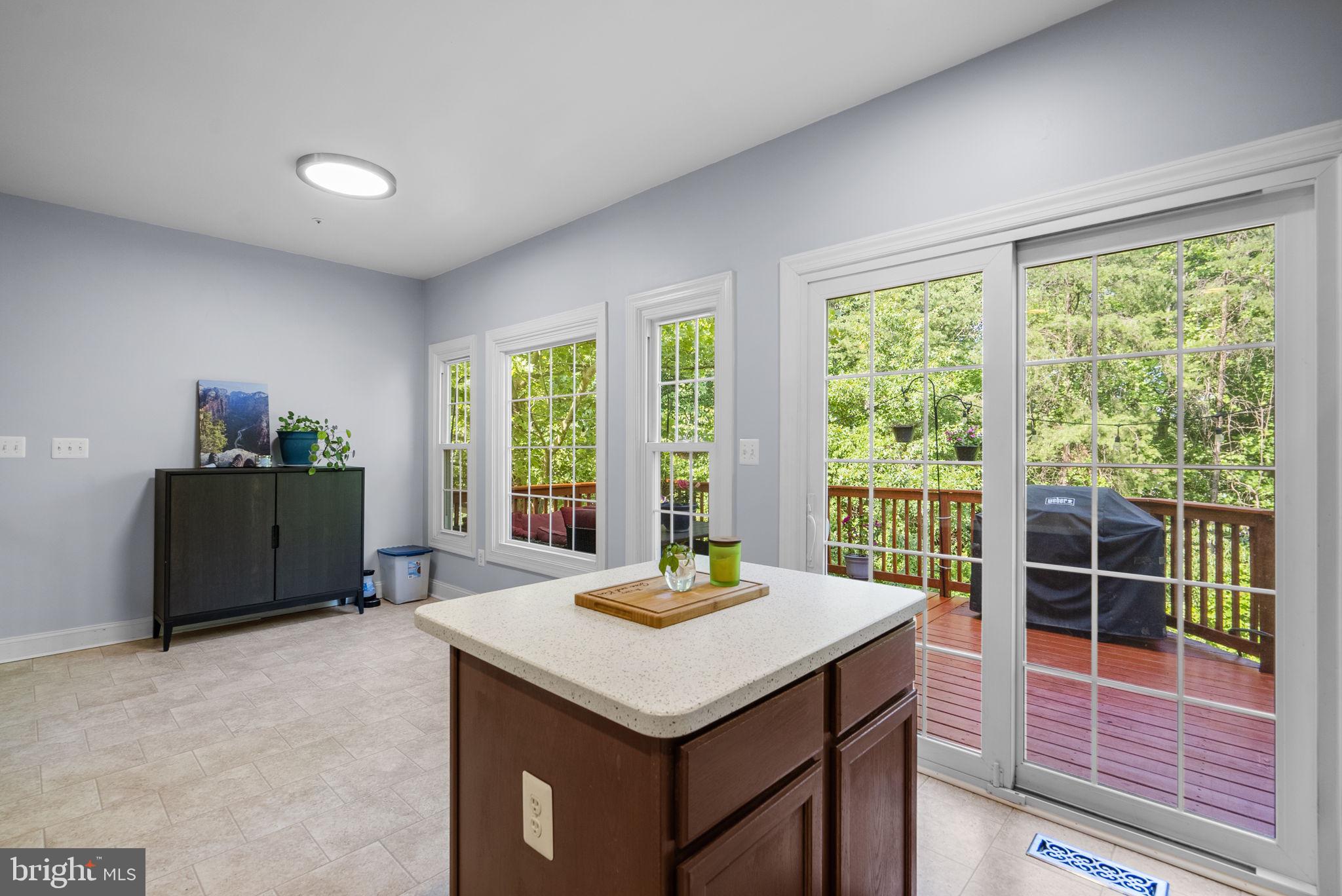 RUSSETT - Residential