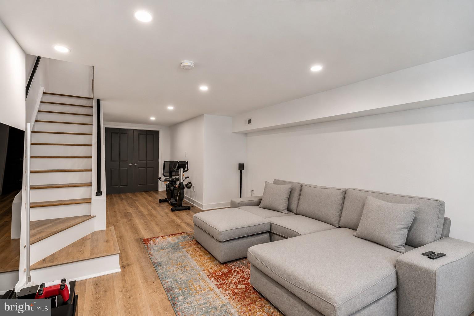 NEWBOLD - Residential