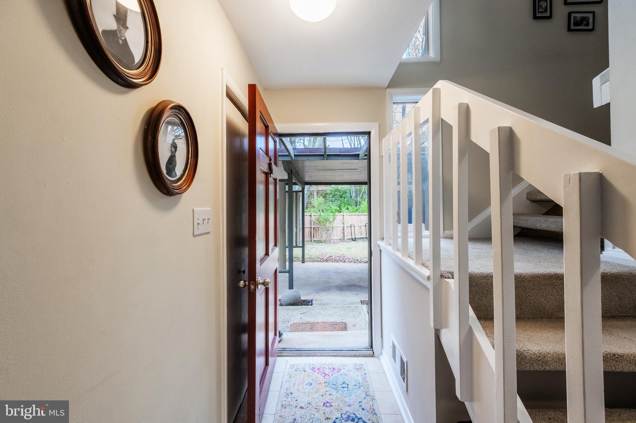 SUMMIT VEITCH - Residential Lease