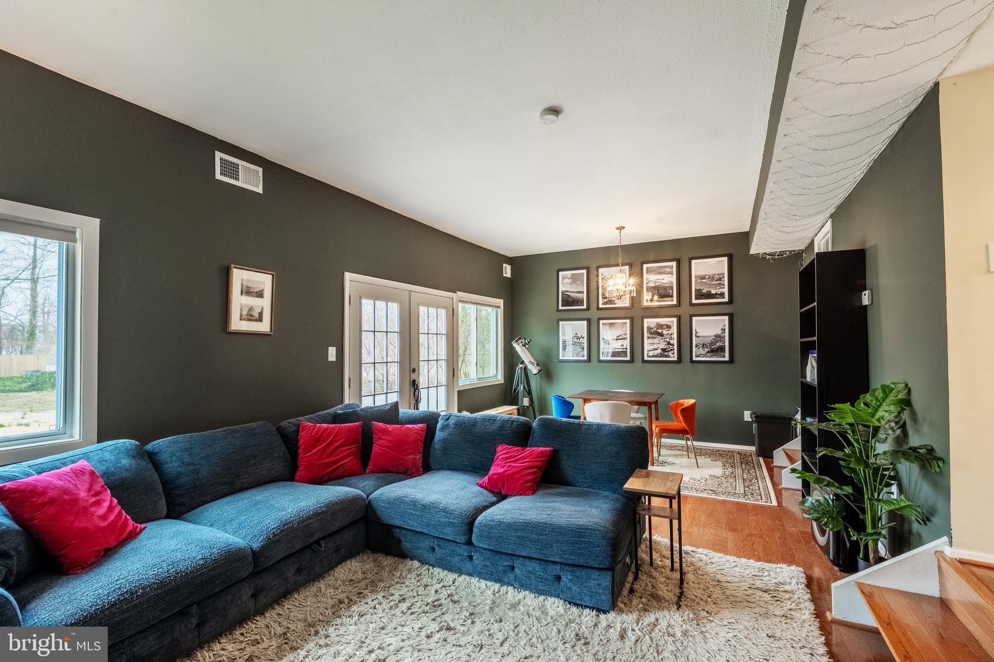 SUMMIT VEITCH - Residential Lease