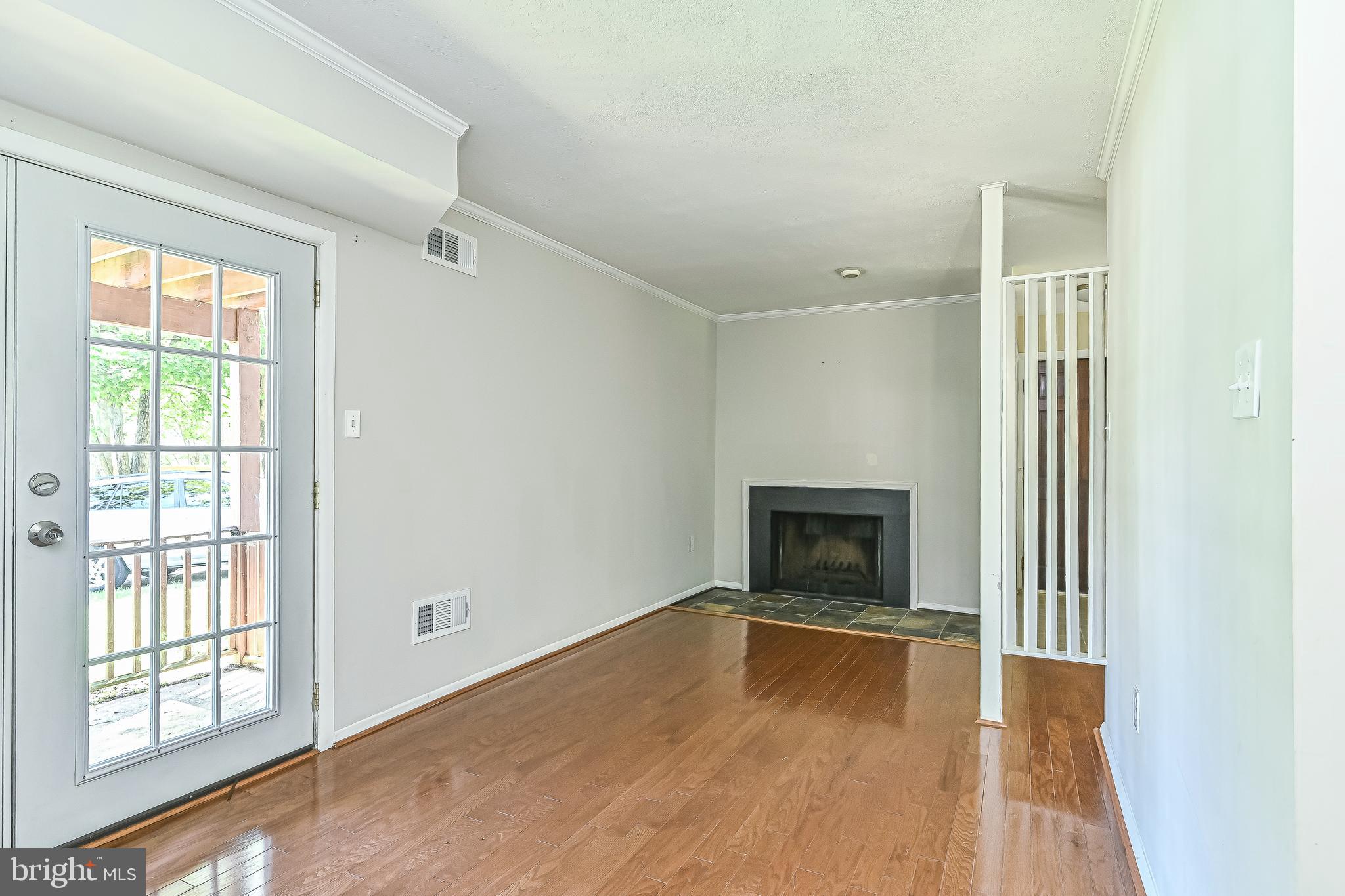 SUMMIT VEITCH - Residential Lease