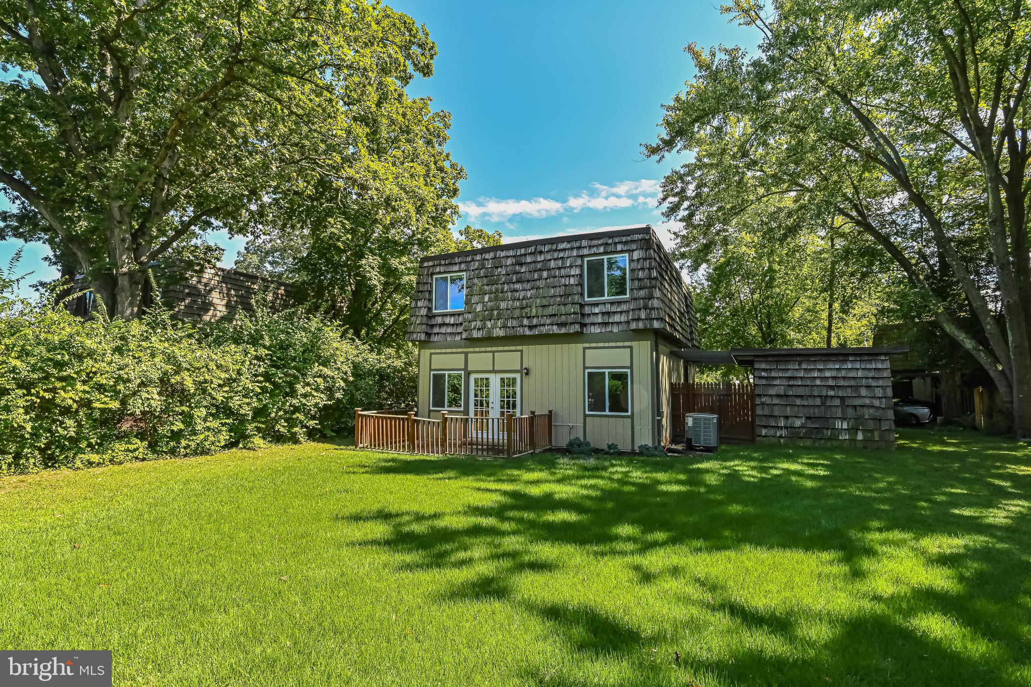 SUMMIT VEITCH - Residential Lease