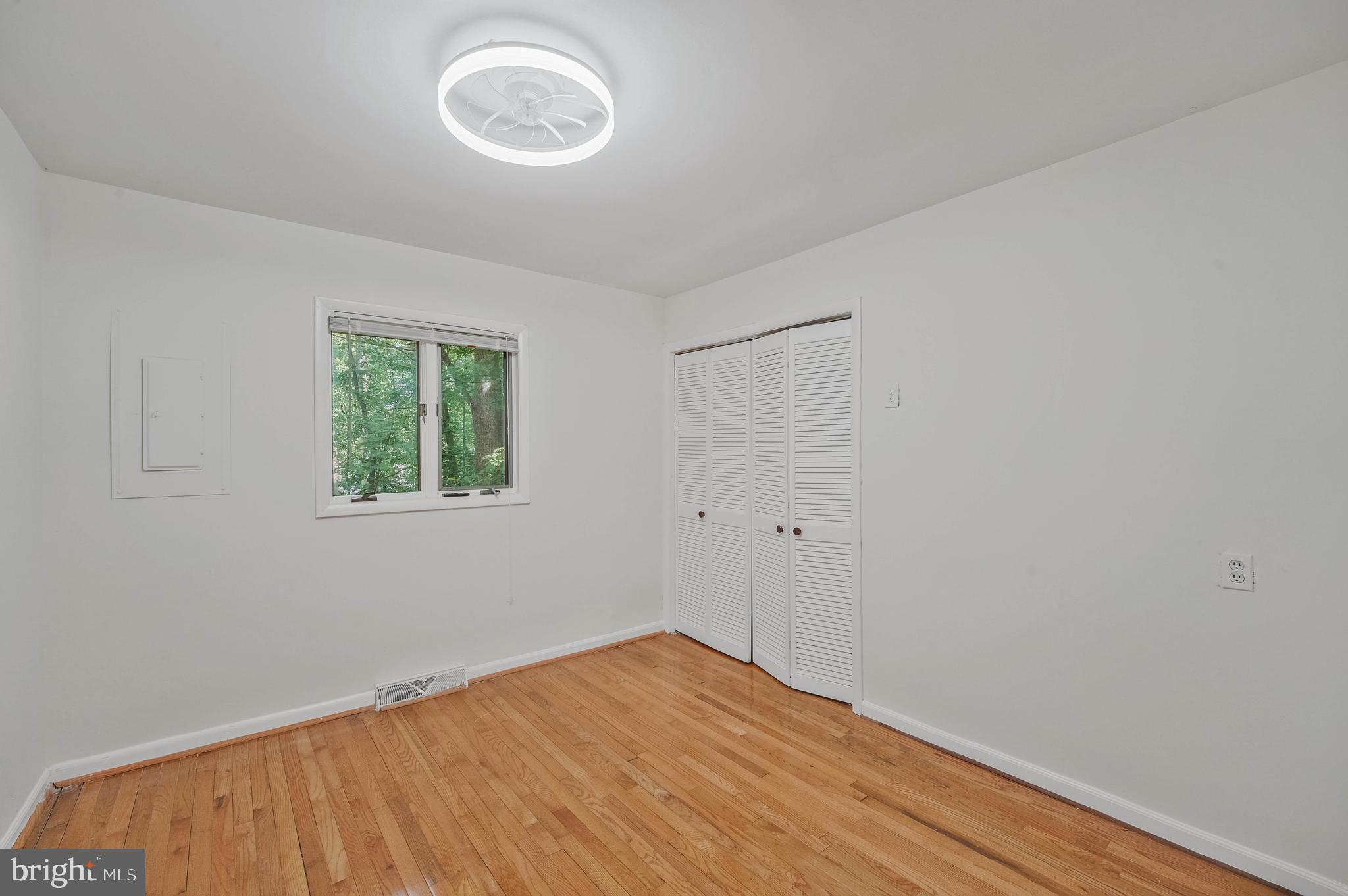 HUNTER RIDGE - Residential