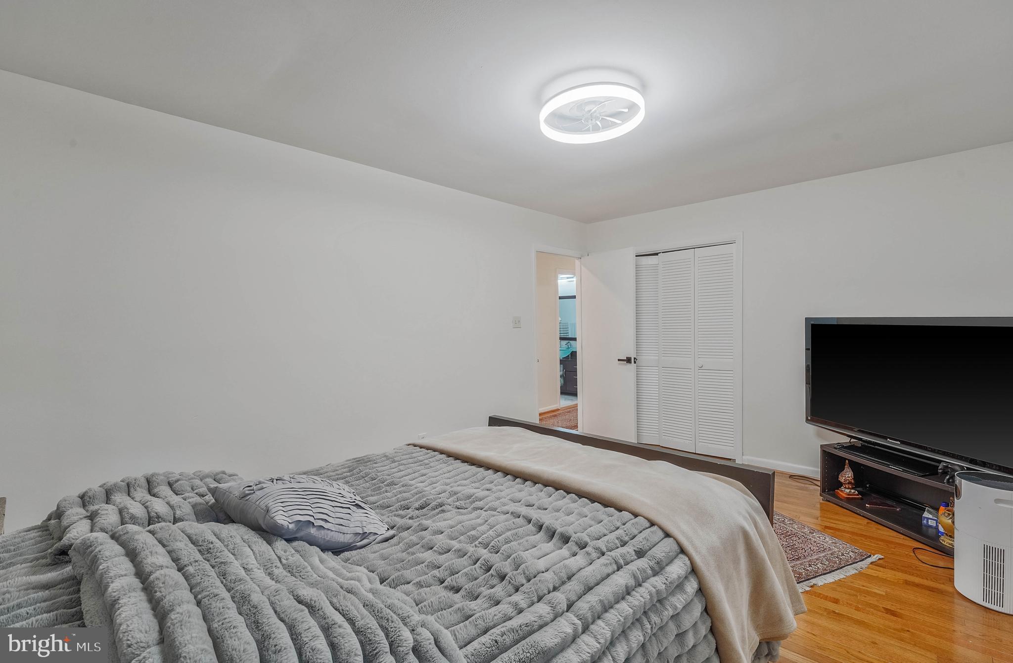HUNTER RIDGE - Residential