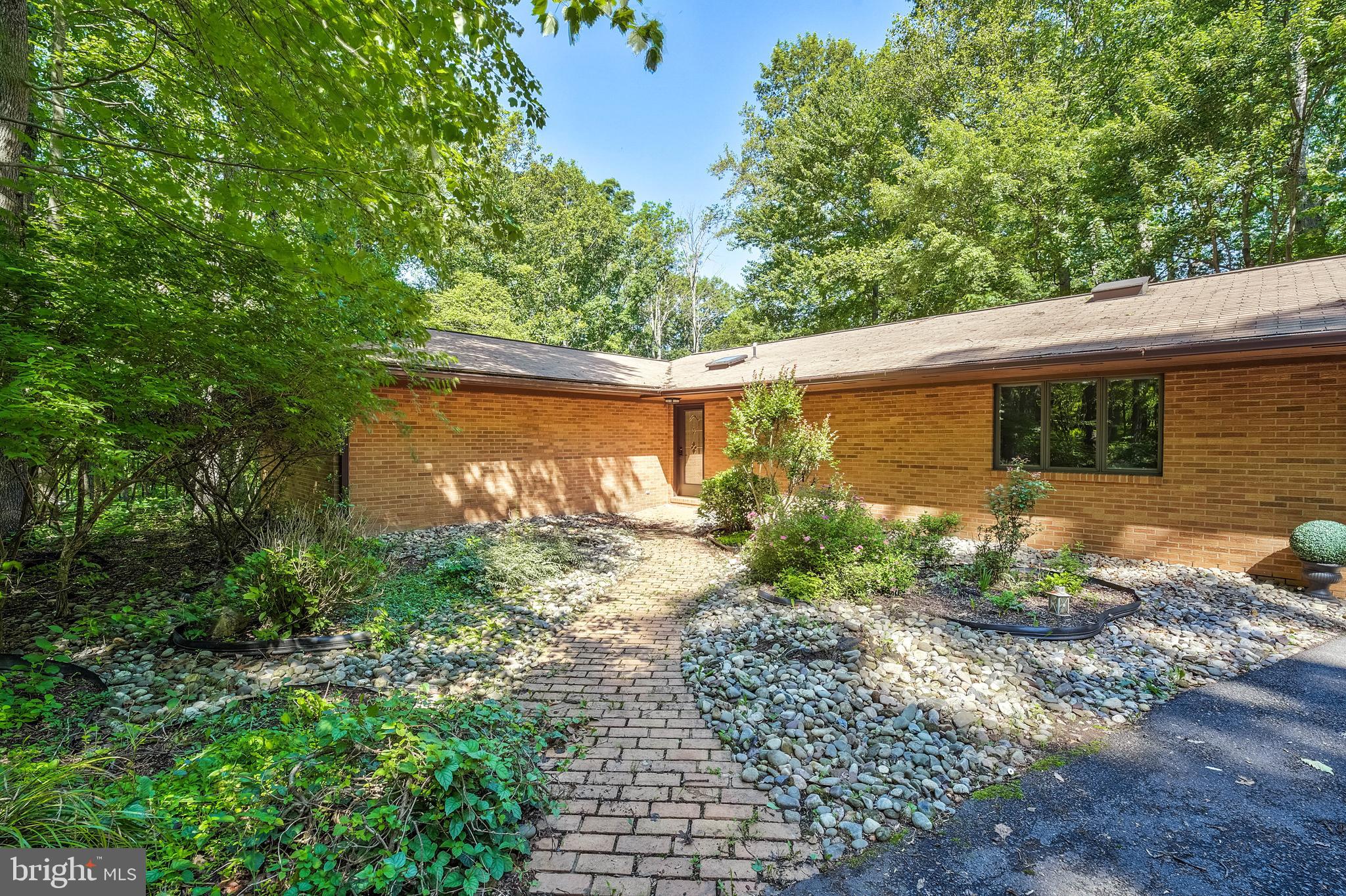 HUNTER RIDGE - Residential