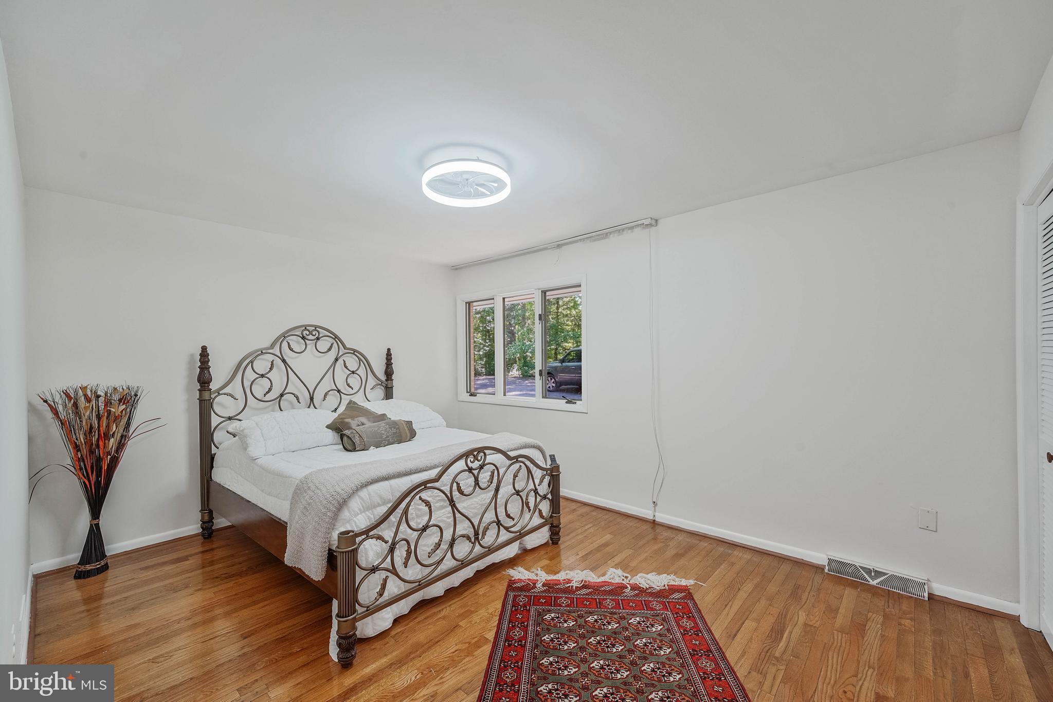 HUNTER RIDGE - Residential