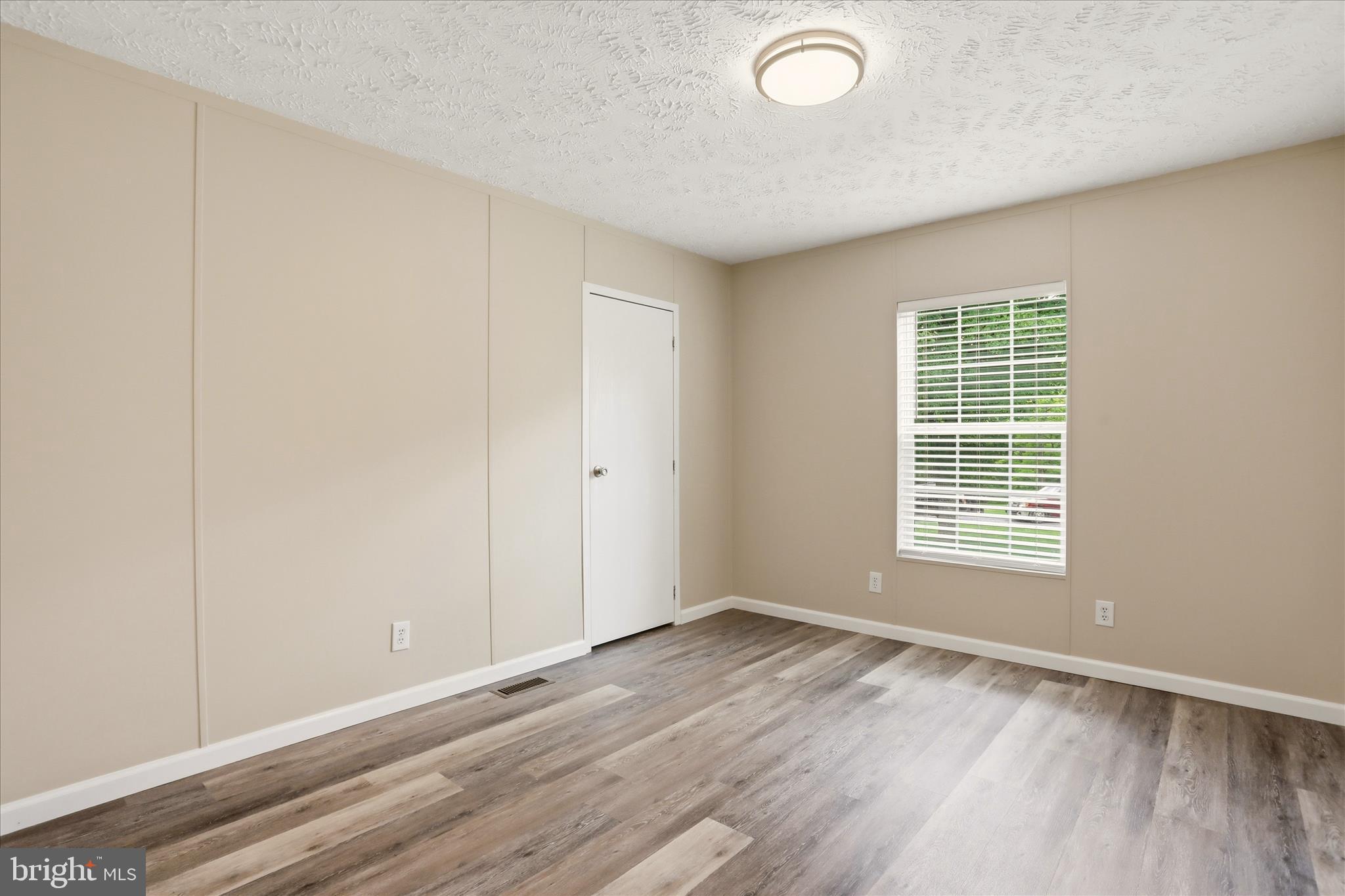 MARTINSBURG - Residential