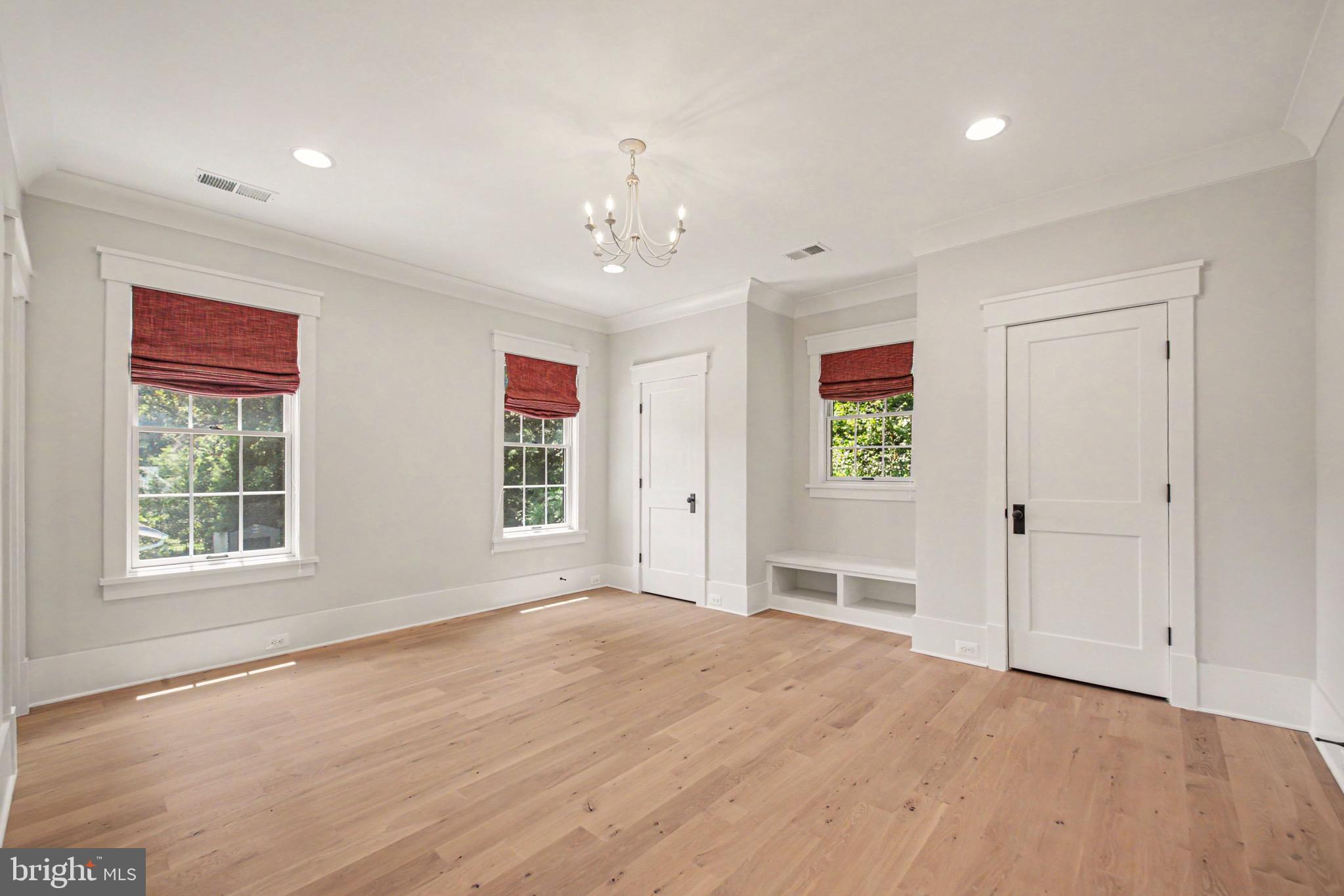 ORCHARD VIEW - Residential