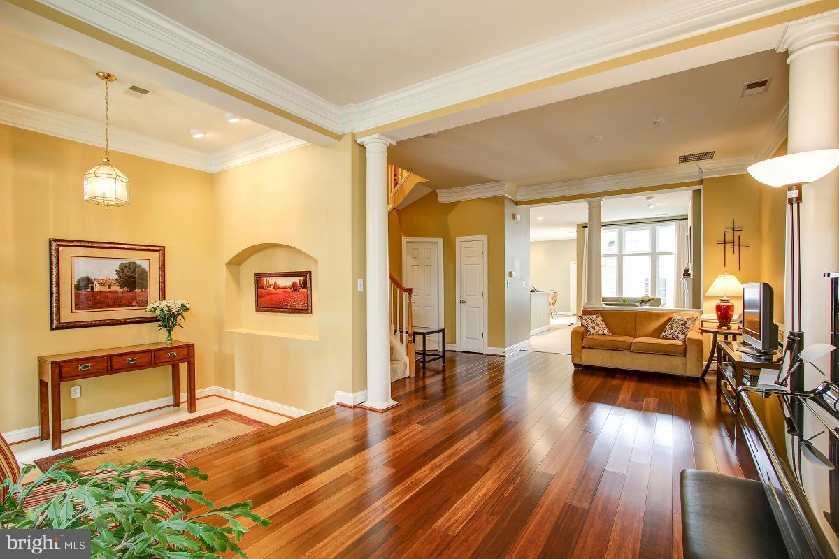 KING FARM - Residential
