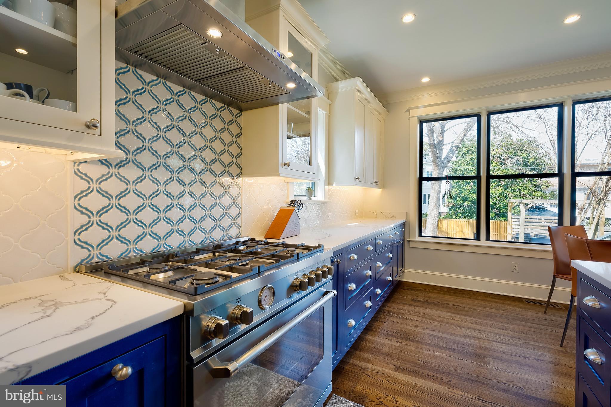 ROSEMONT - Residential