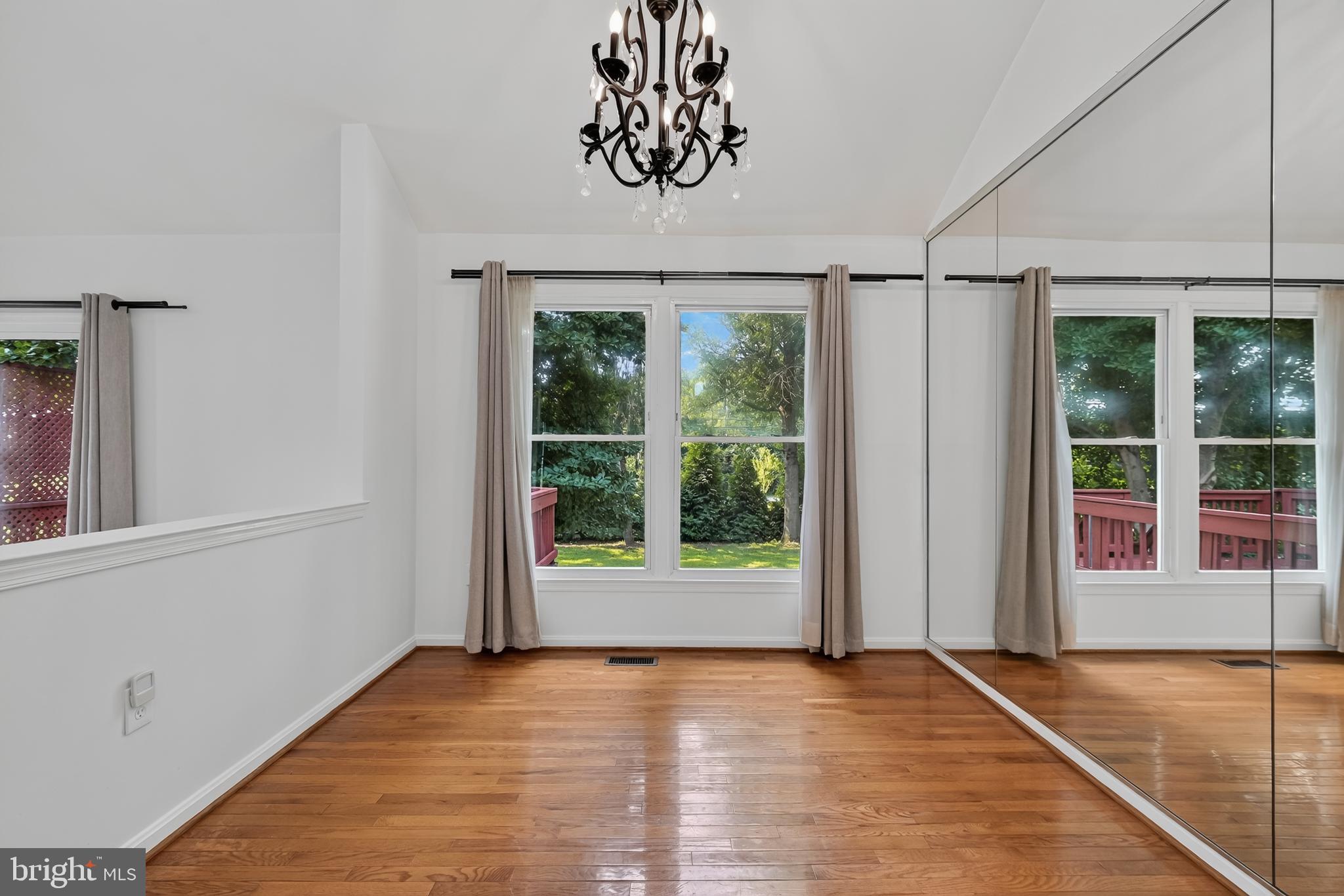 HALLOWELL - Residential