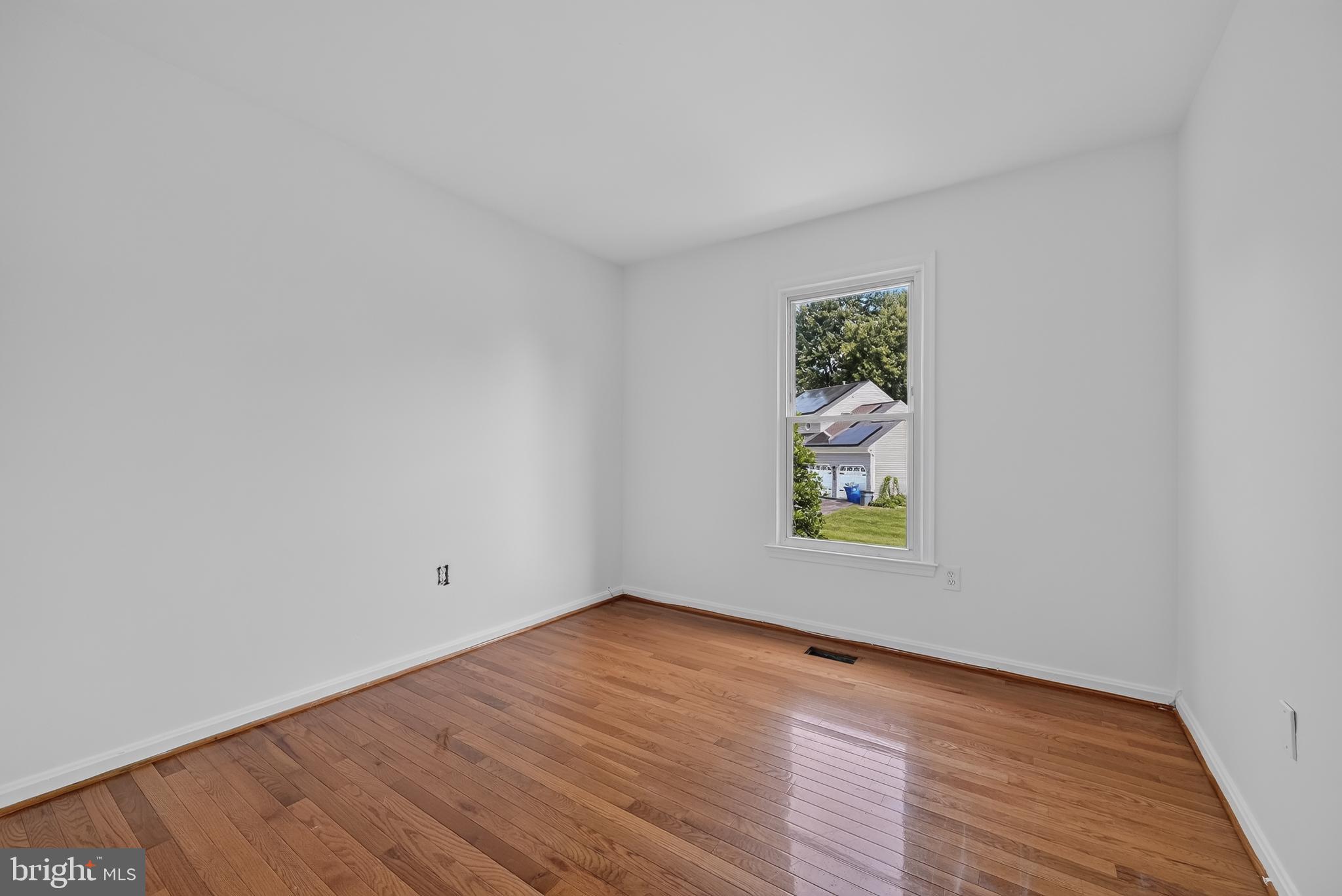 HALLOWELL - Residential