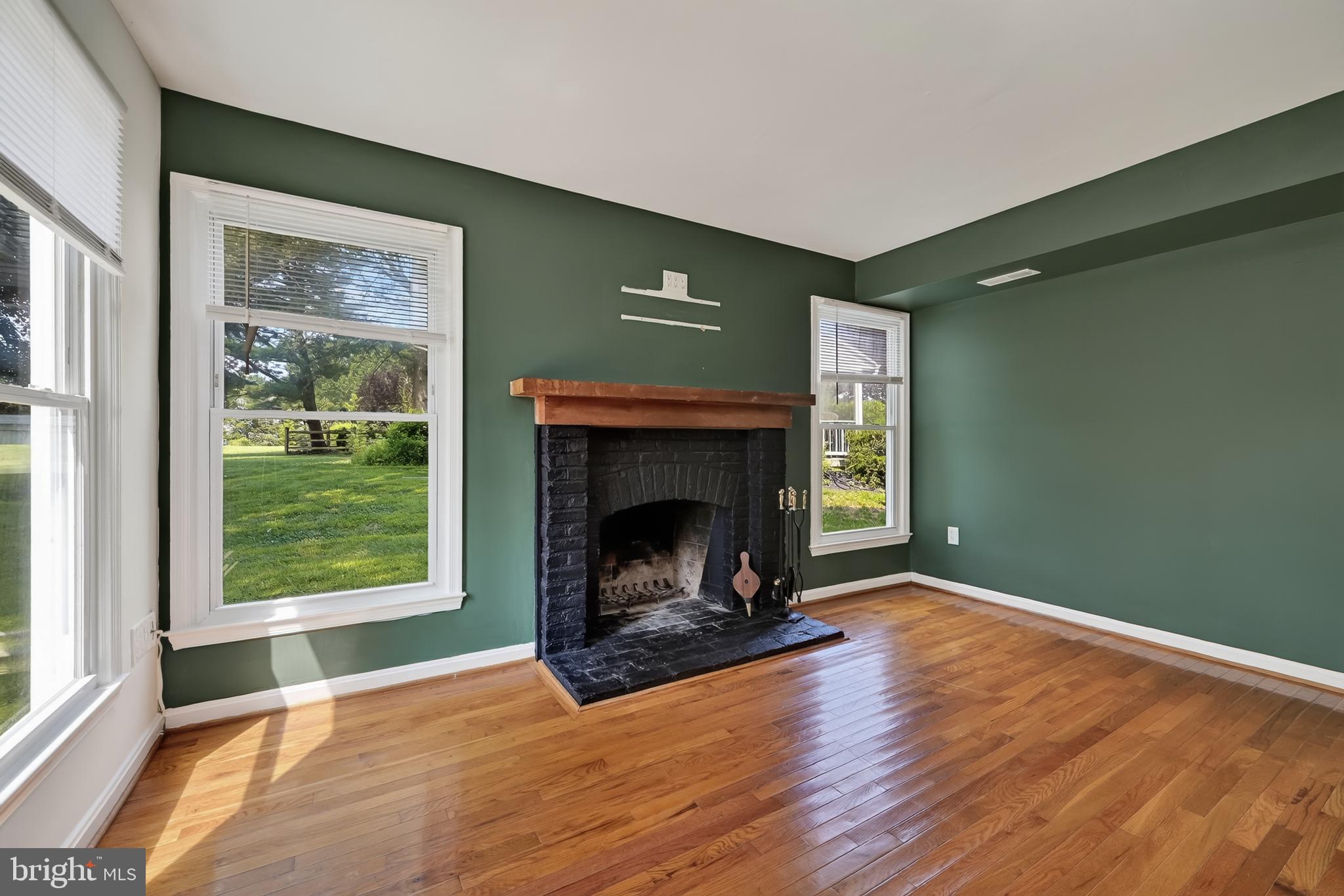 HALLOWELL - Residential