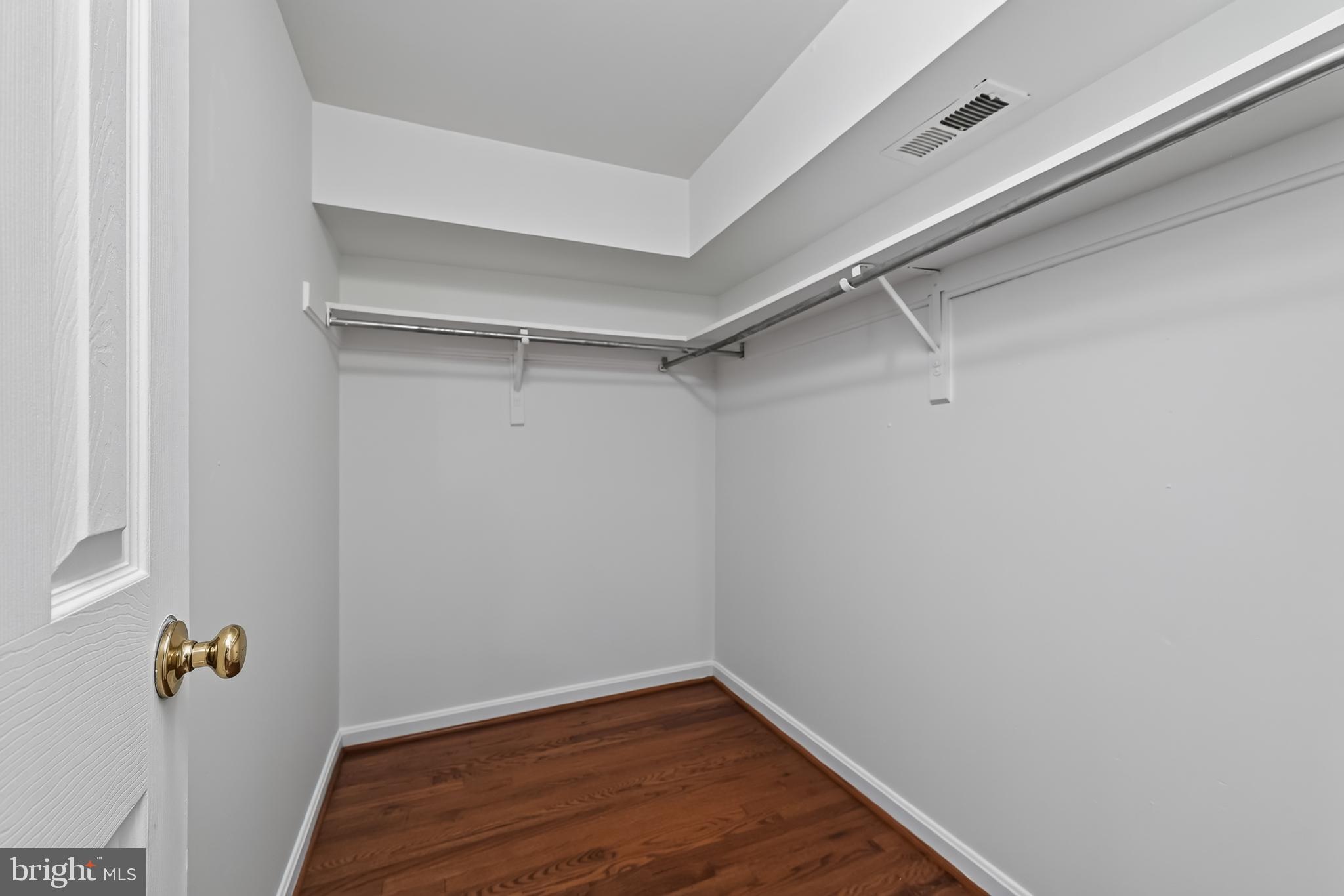 HALLOWELL - Residential