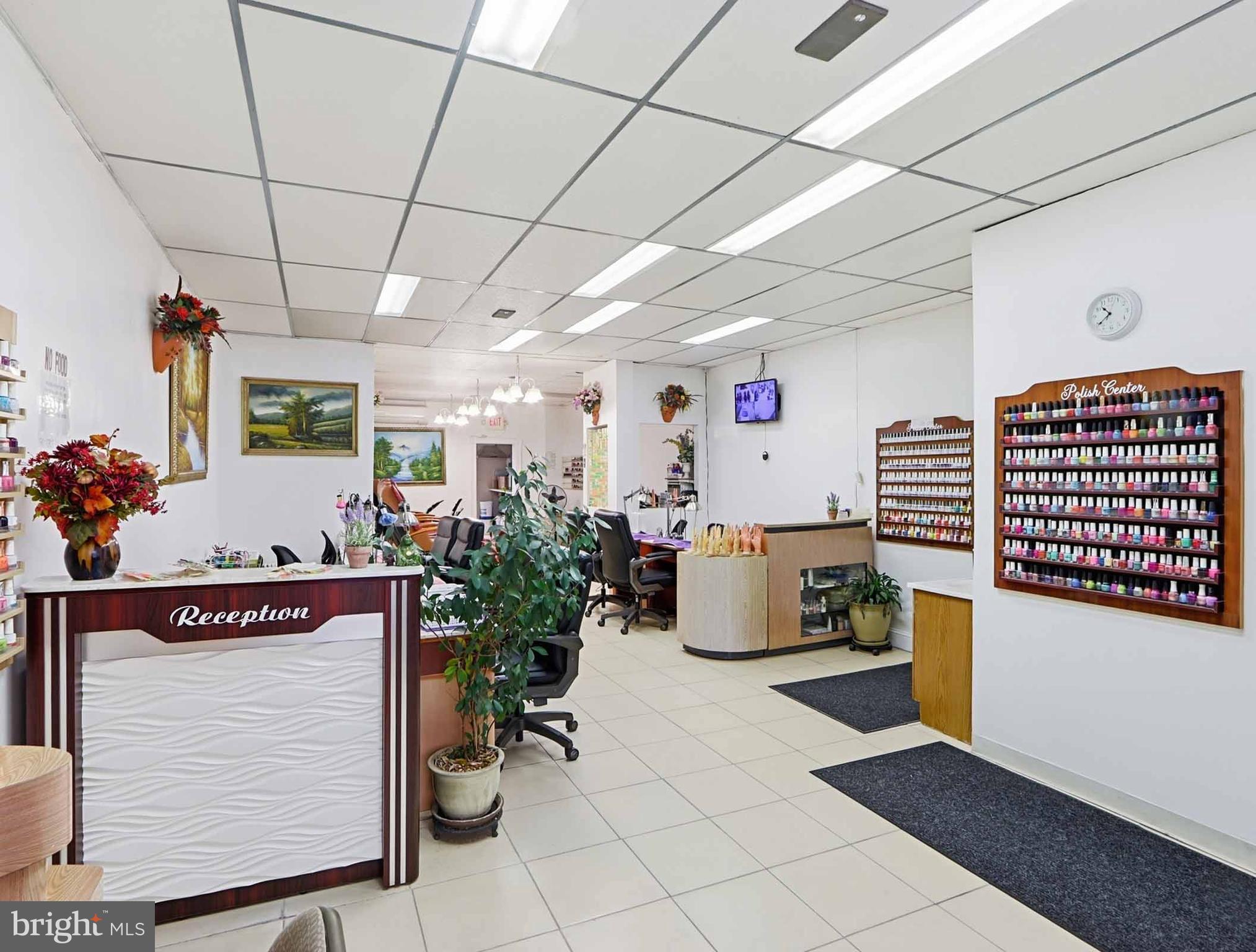 MORRELL PARK - Commercial Sale